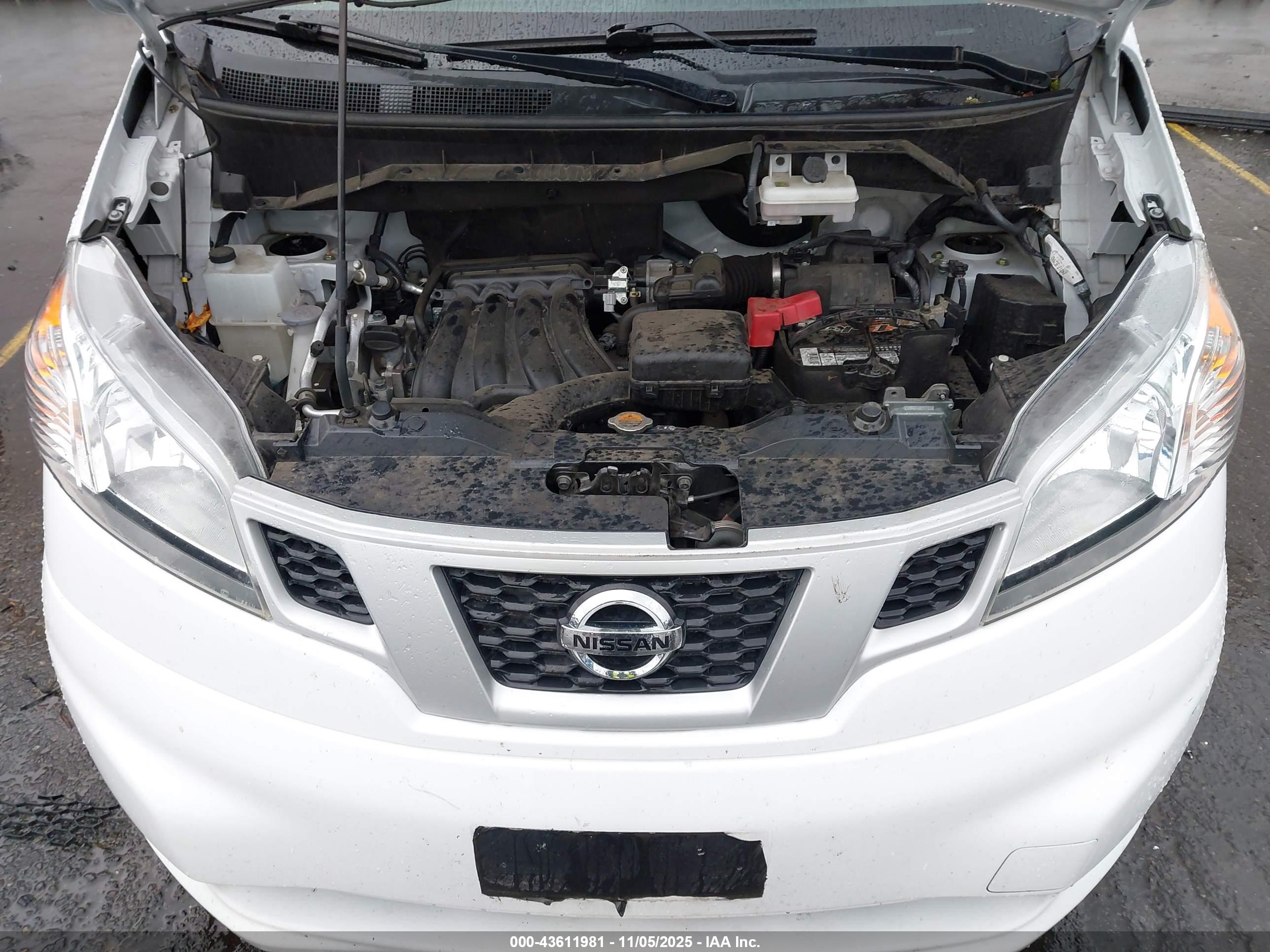 NISSAN NV200 image 10