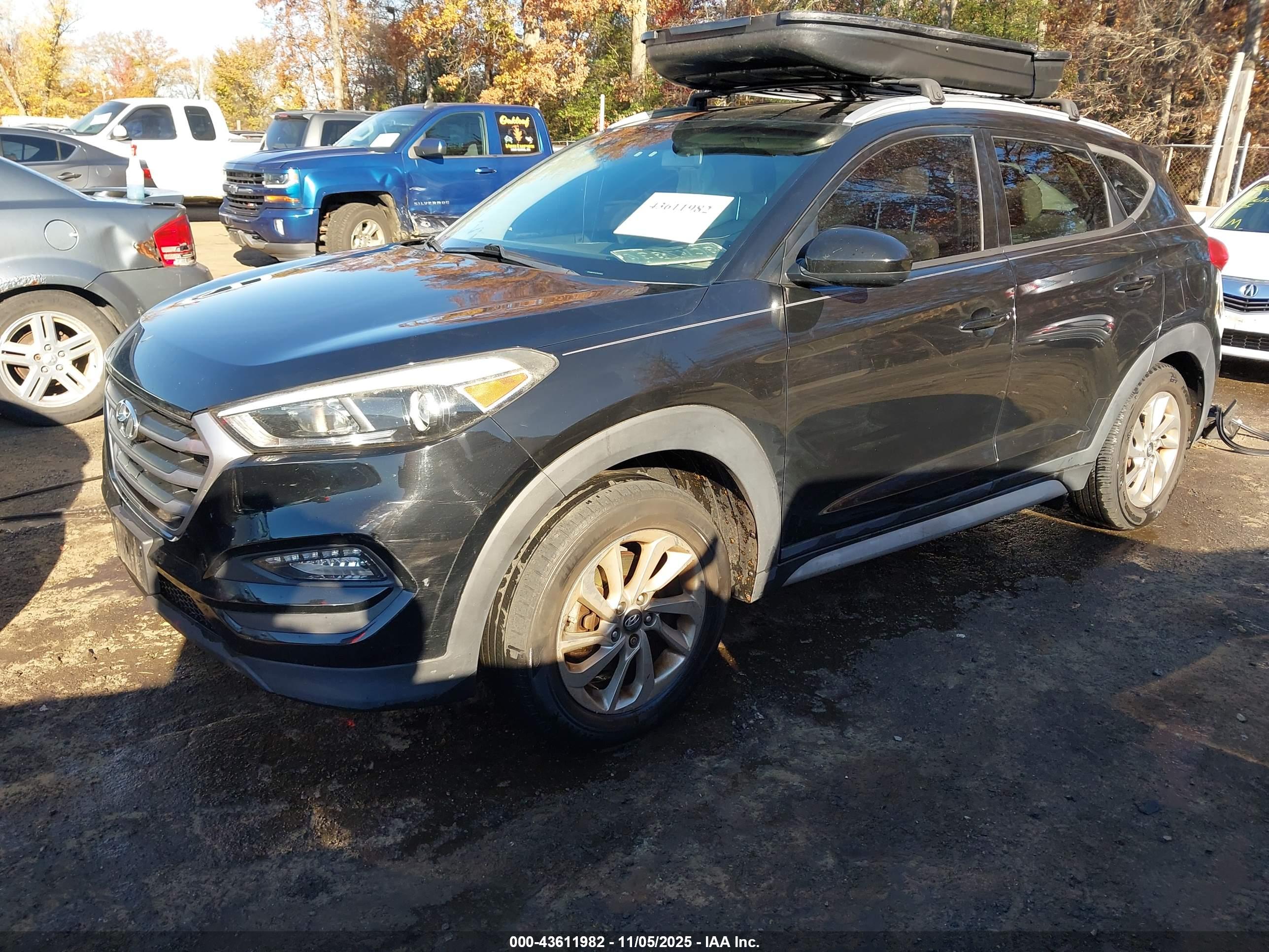 HYUNDAI TUCSON image 2
