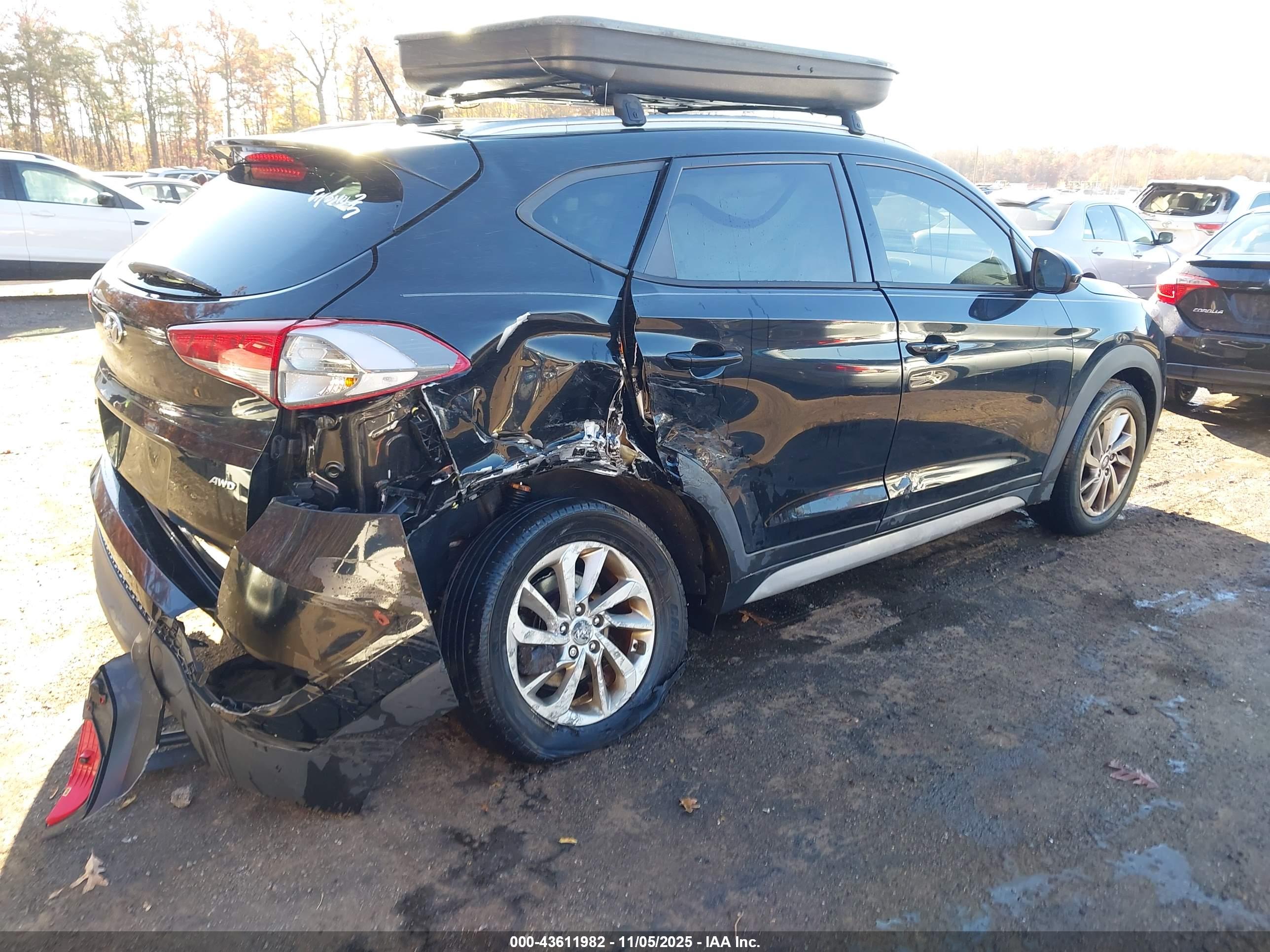 HYUNDAI TUCSON image 4