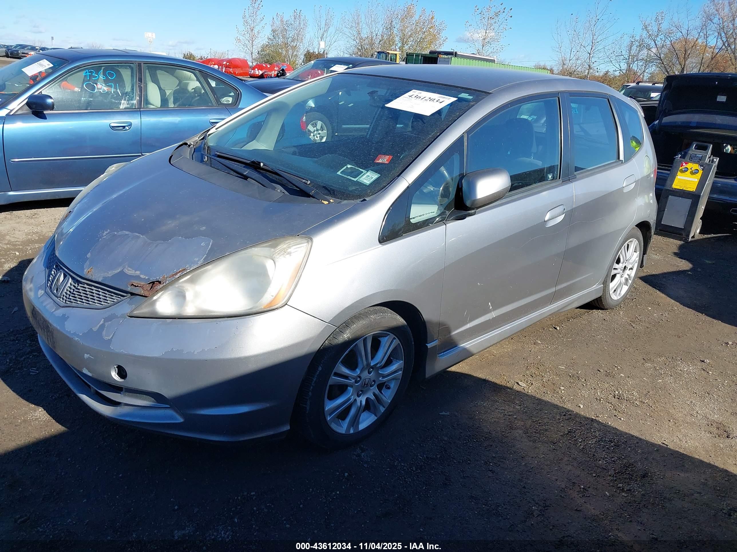 HONDA FIT image 2