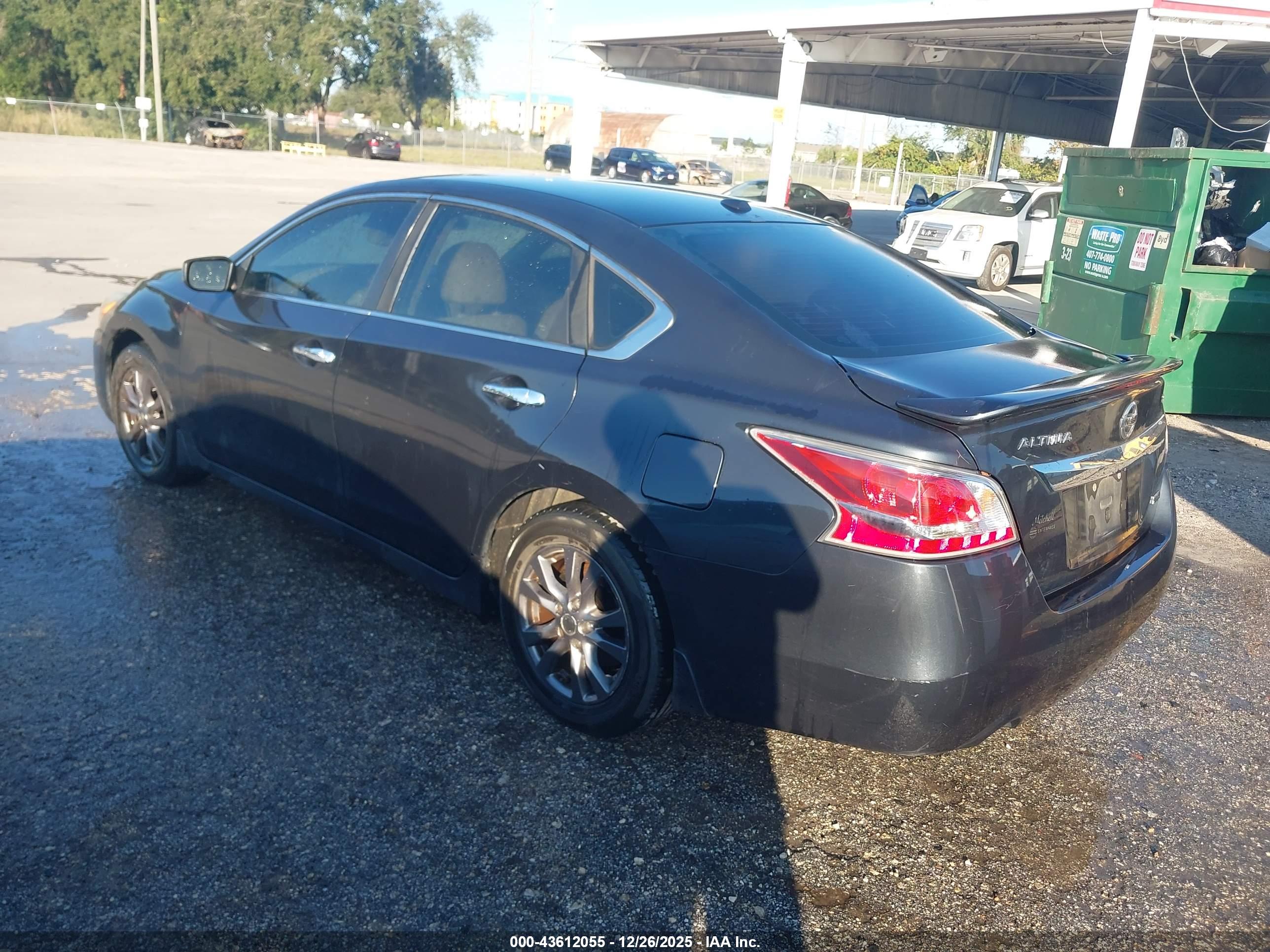 NISSAN ALTIMA image 3