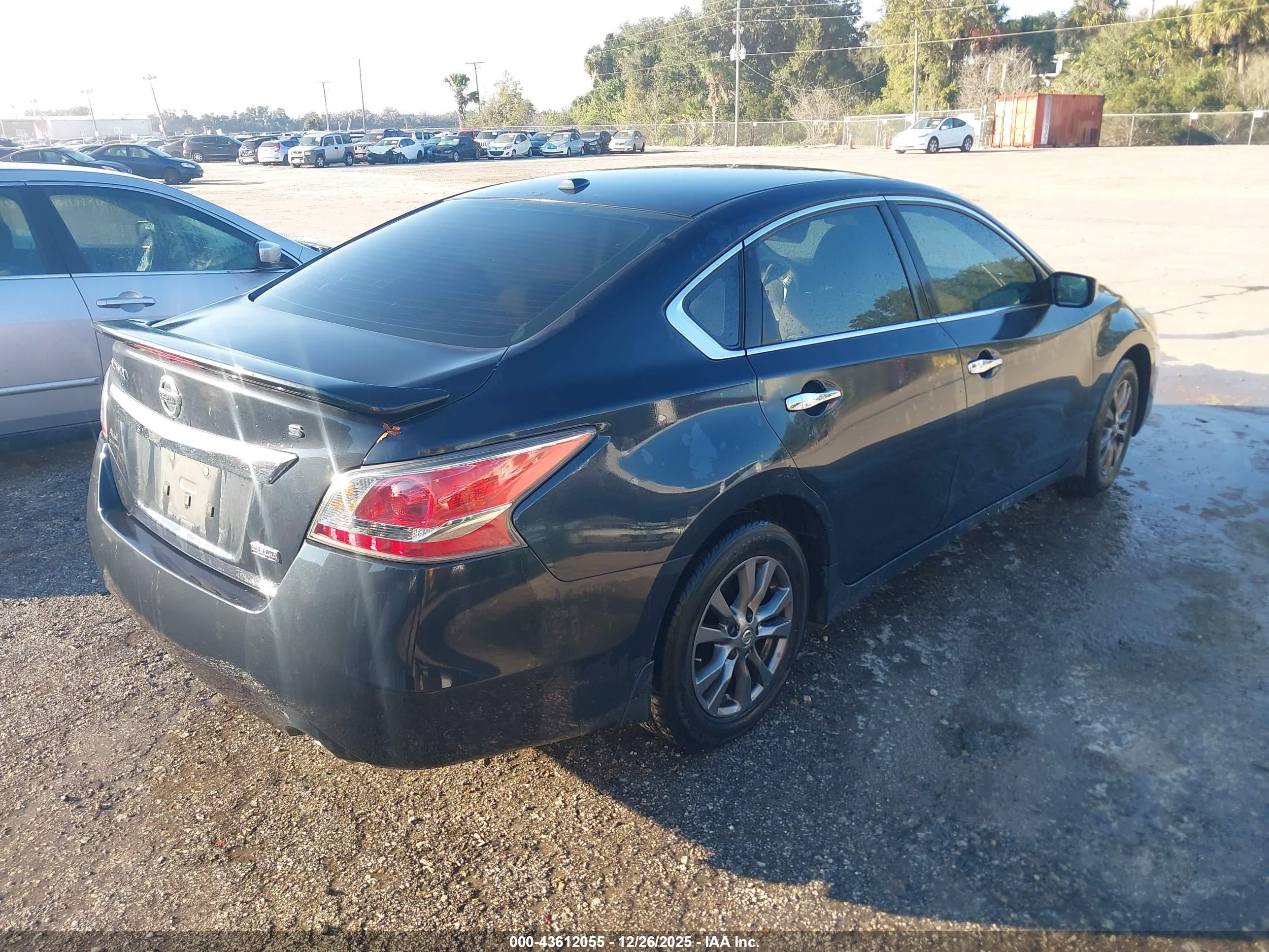 NISSAN ALTIMA image 4
