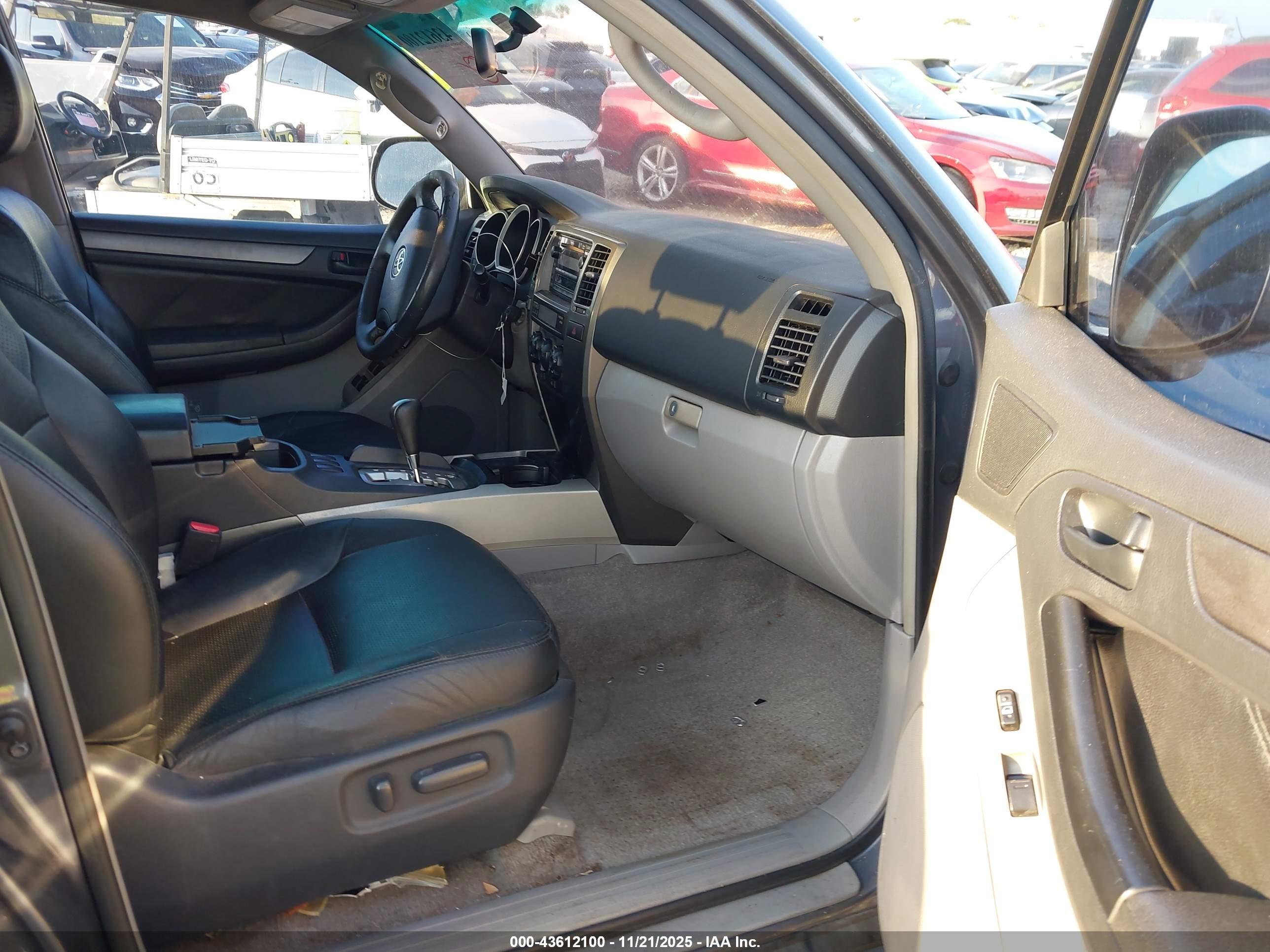 TOYOTA 4RUNNER image 5