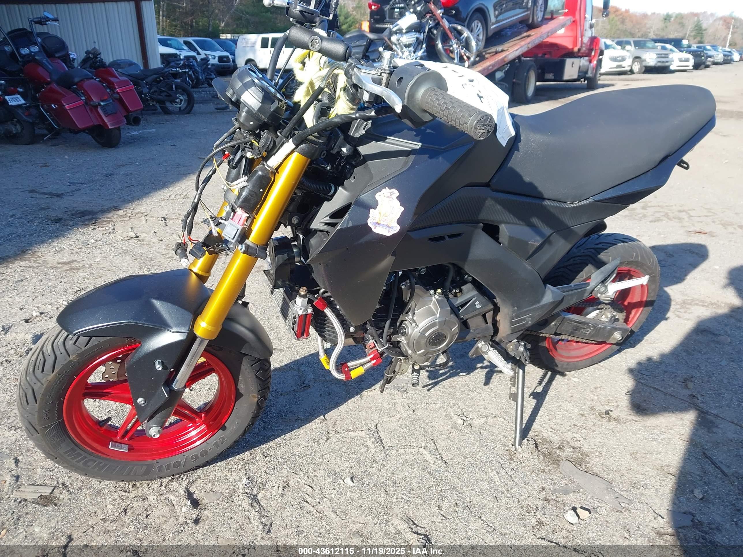 KAWASAKI BR125 image 2