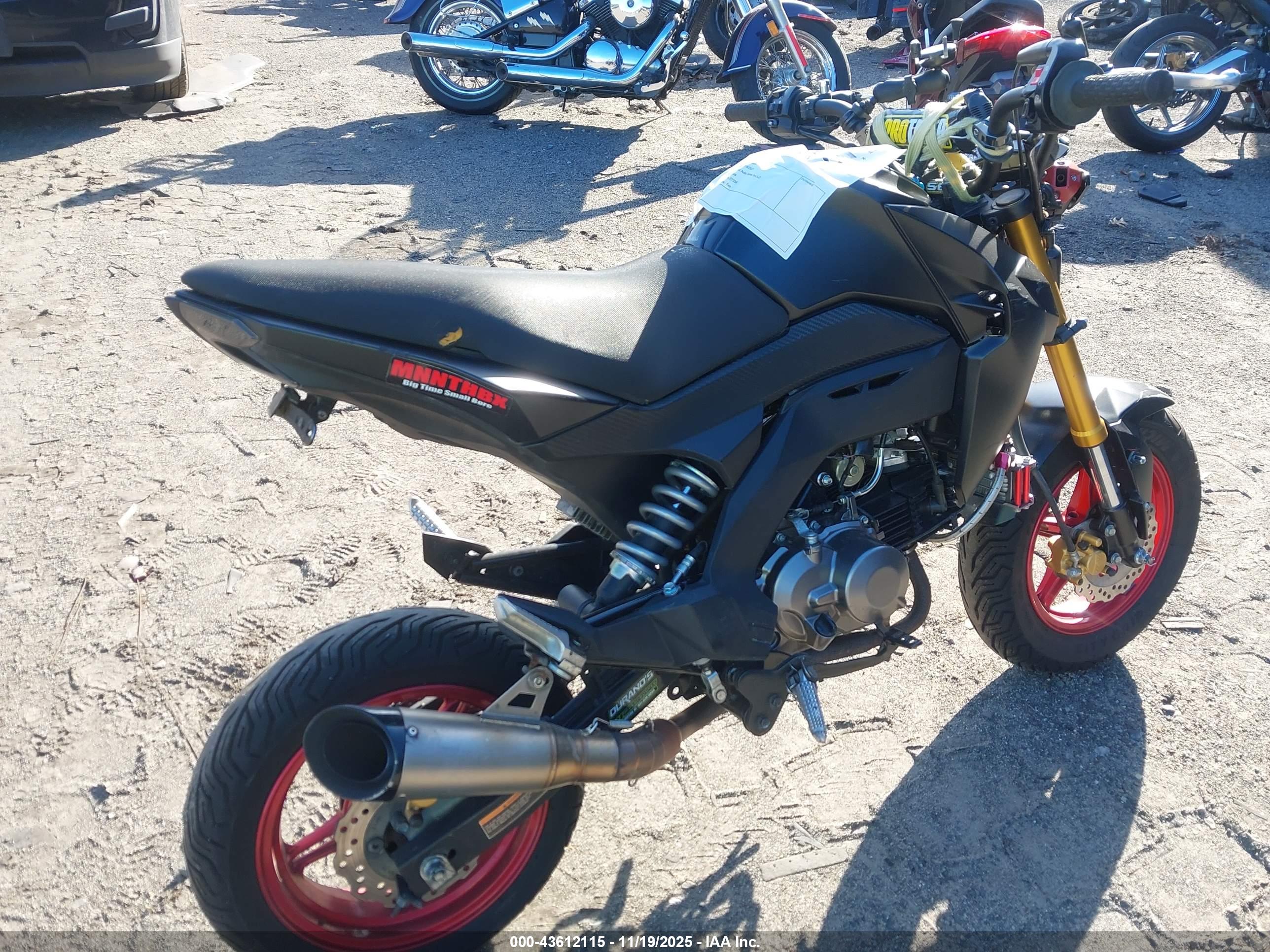 KAWASAKI BR125 image 4