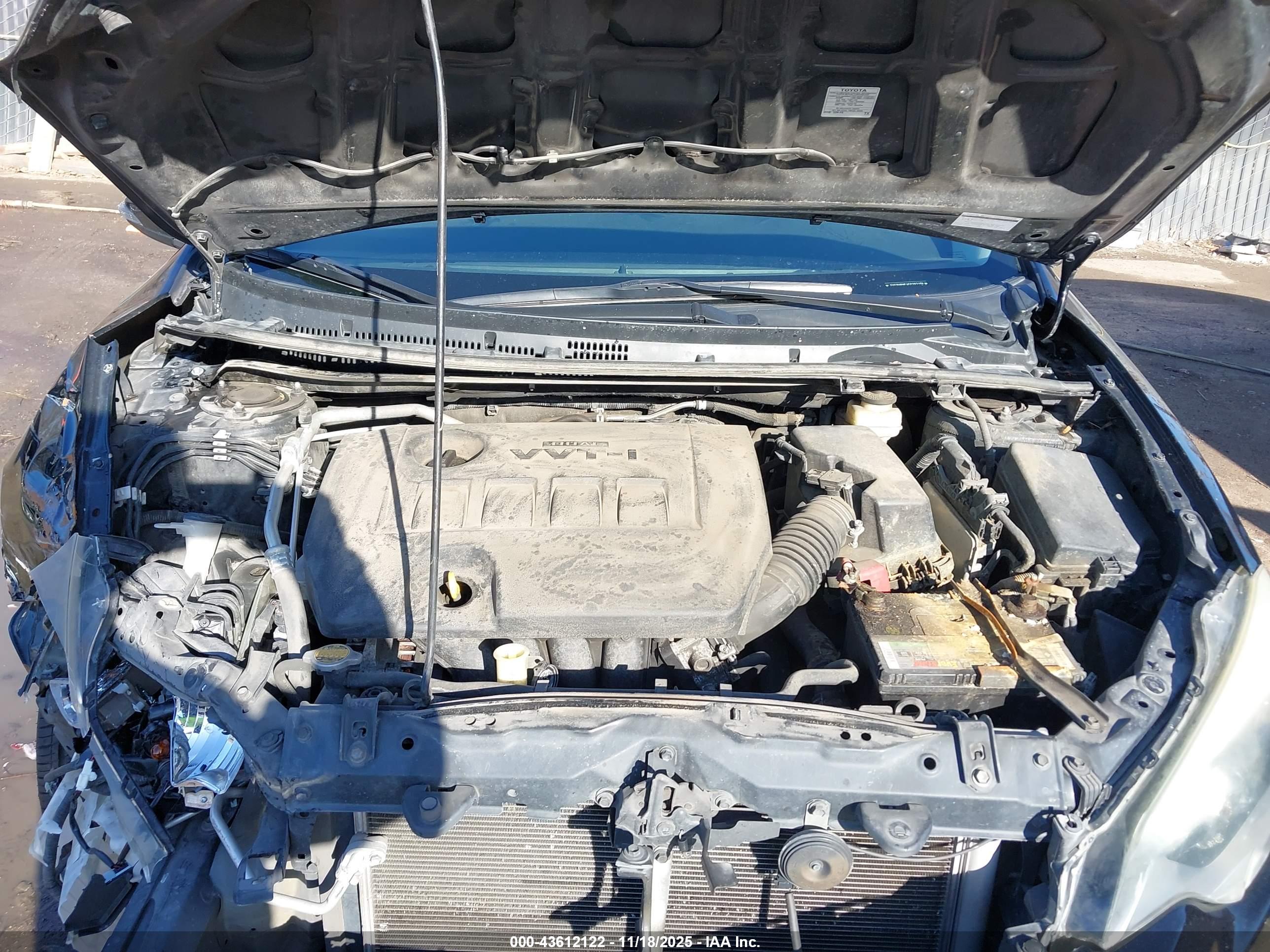 TOYOTA COROLLA image 10