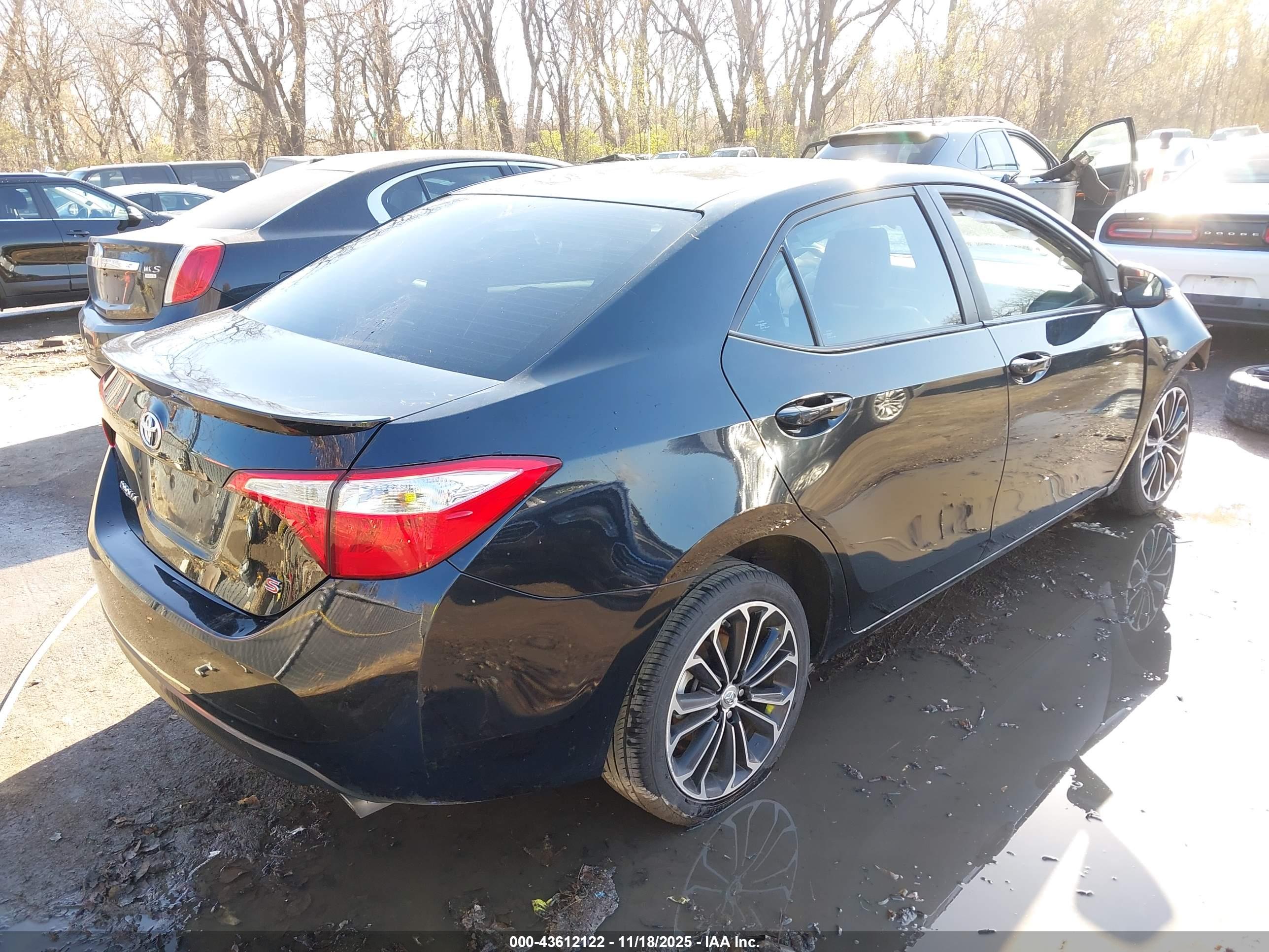 TOYOTA COROLLA image 4