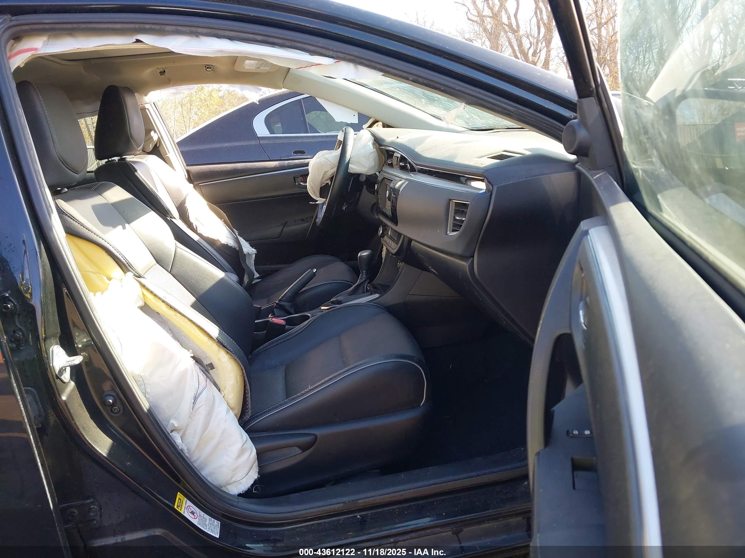 TOYOTA COROLLA image 5