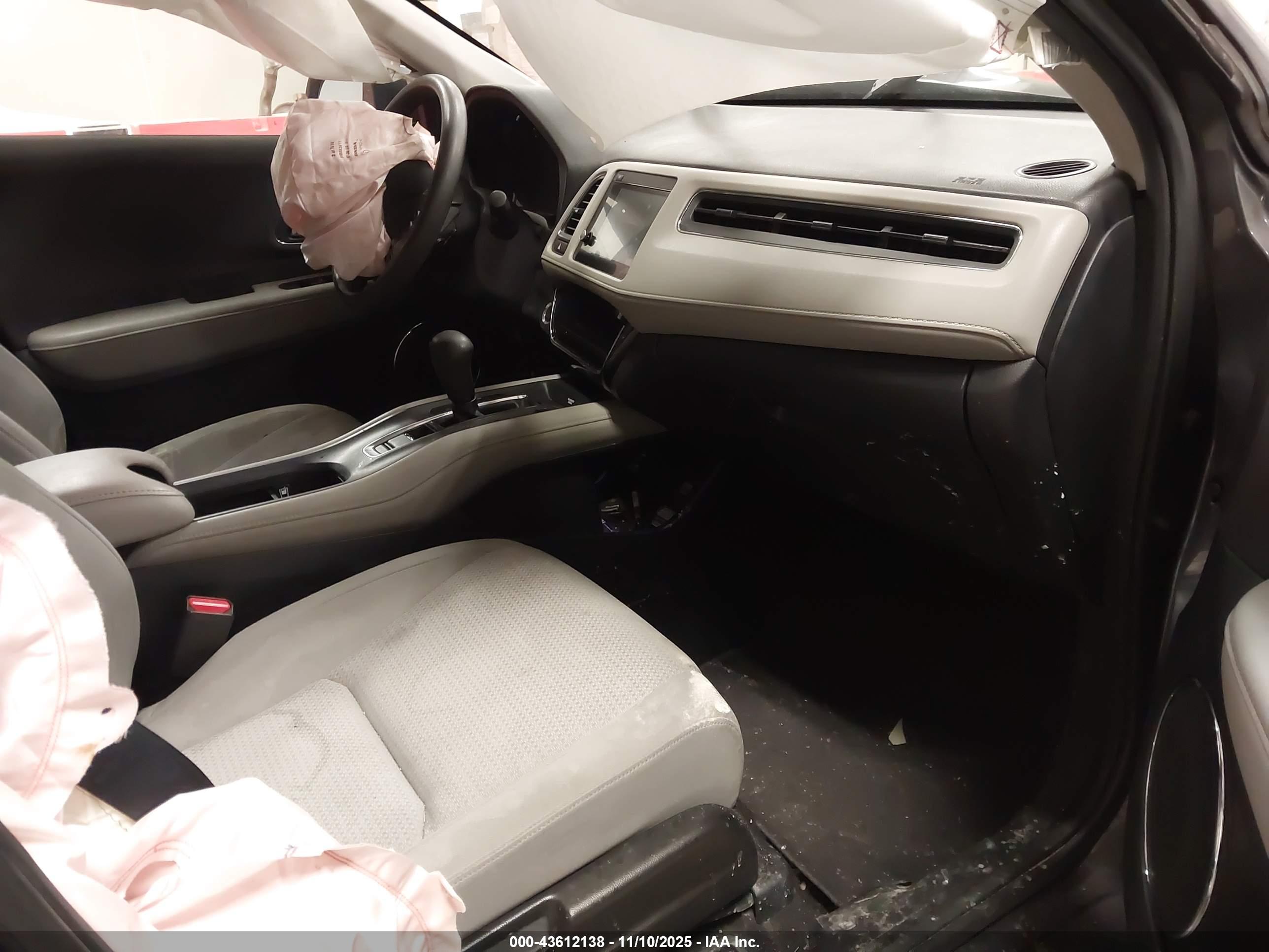 HONDA HR-V image 5