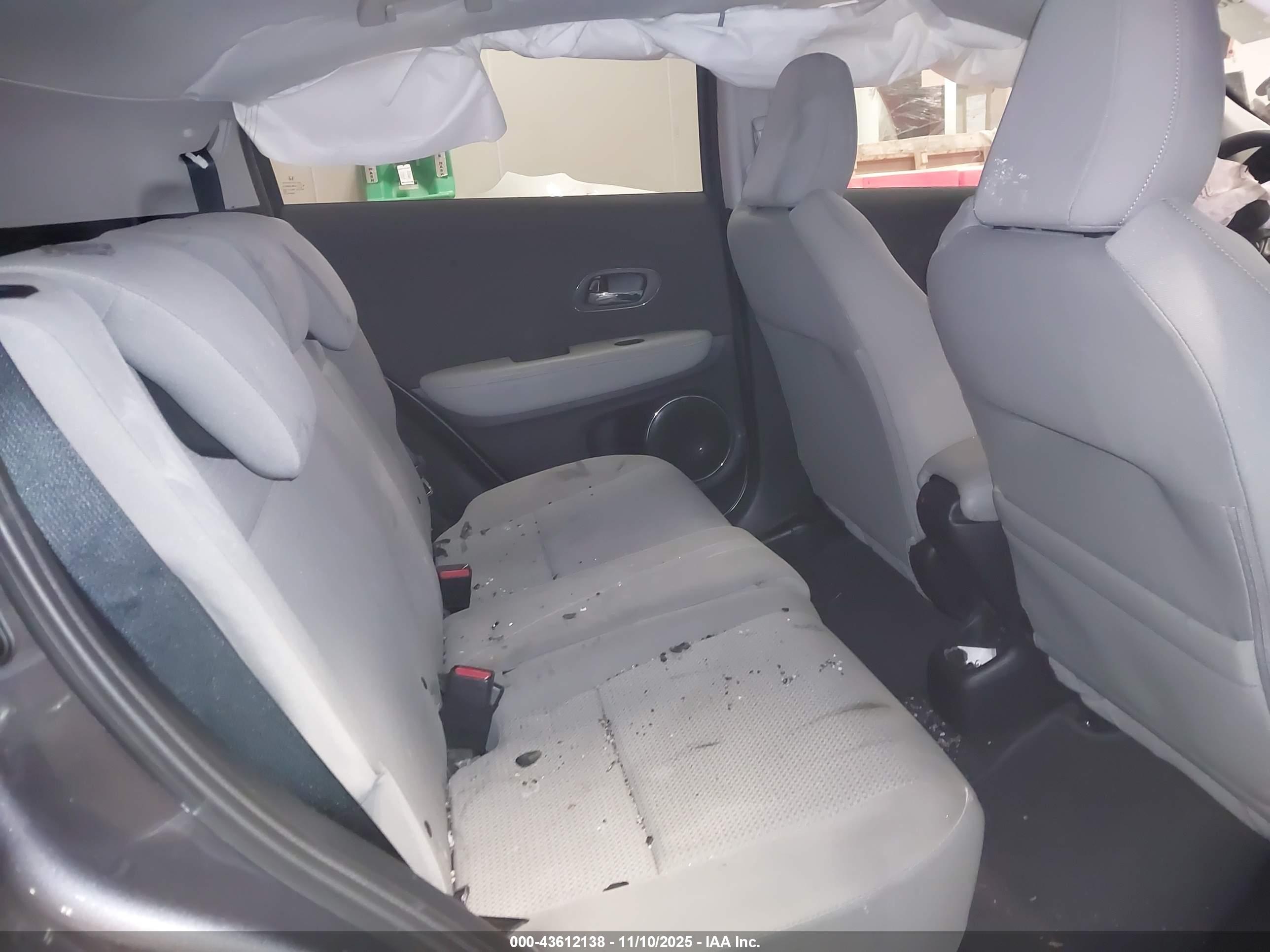 HONDA HR-V image 8