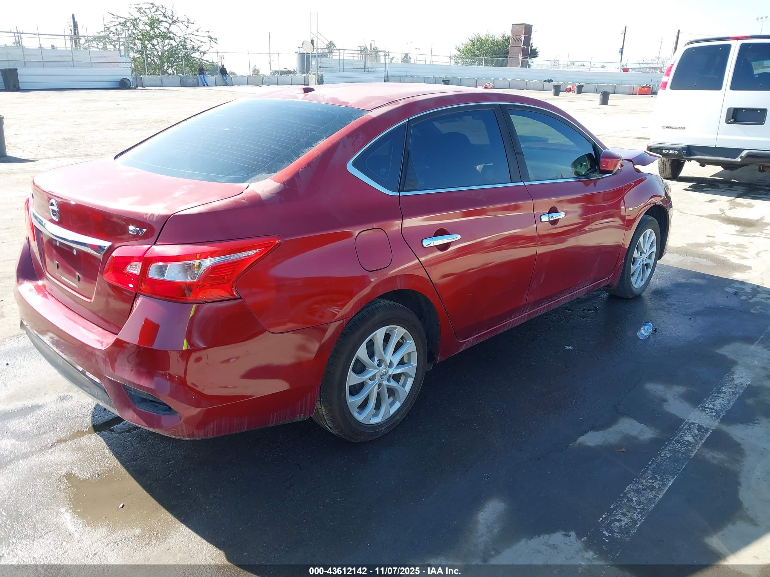 NISSAN SENTRA image 4