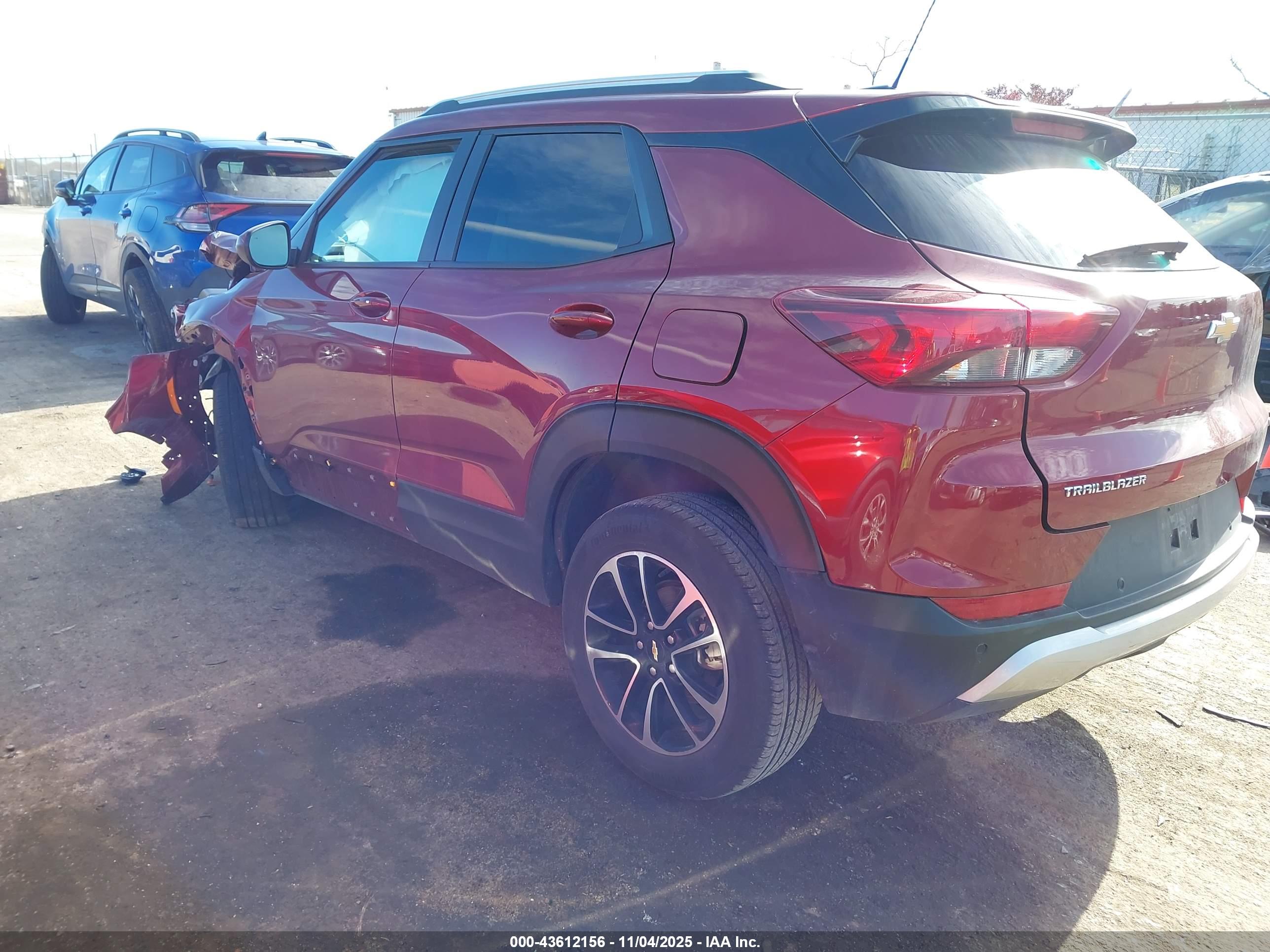 CHEVROLET TRAILBLAZER image 3