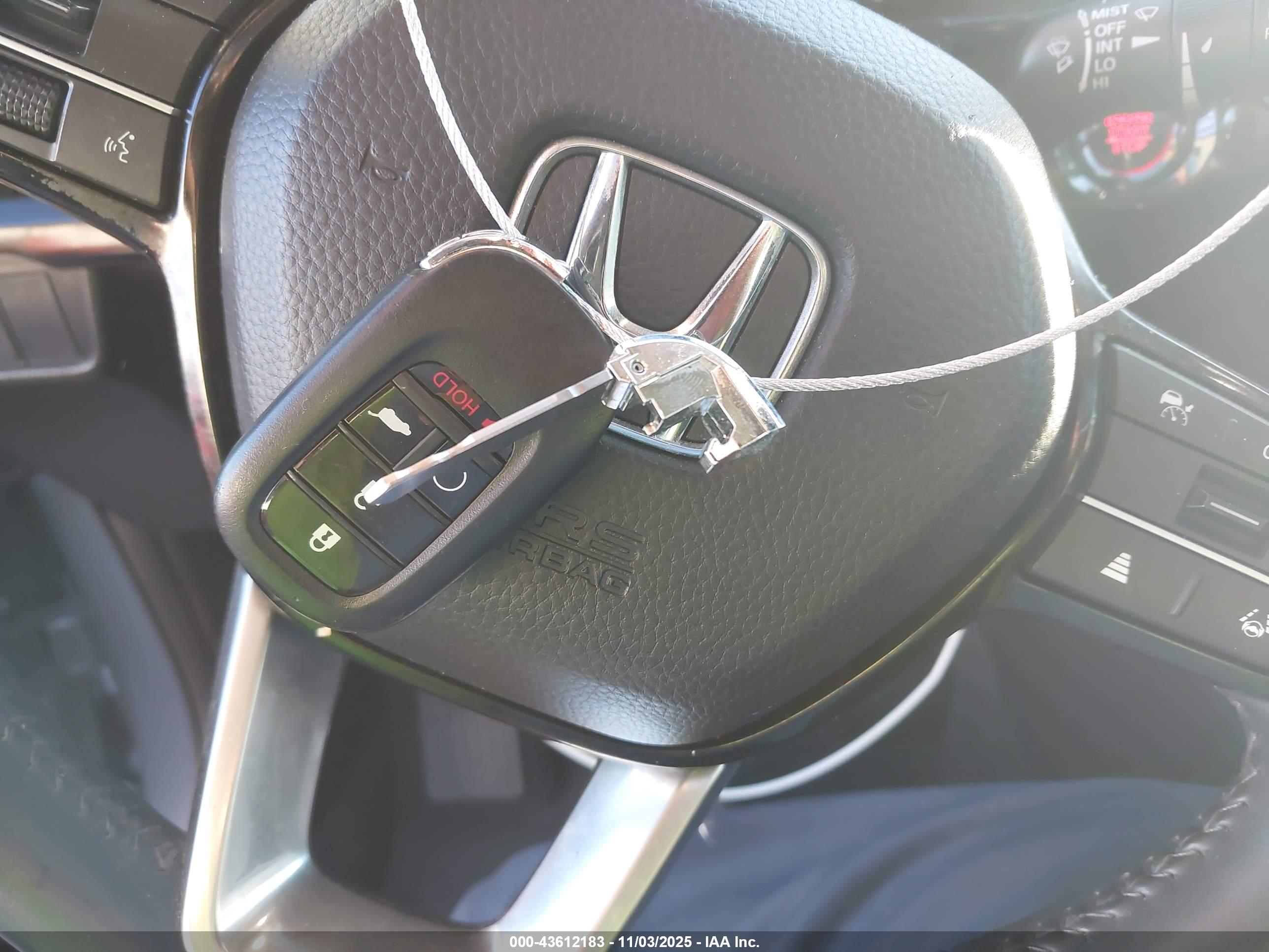 HONDA CR-V image 11