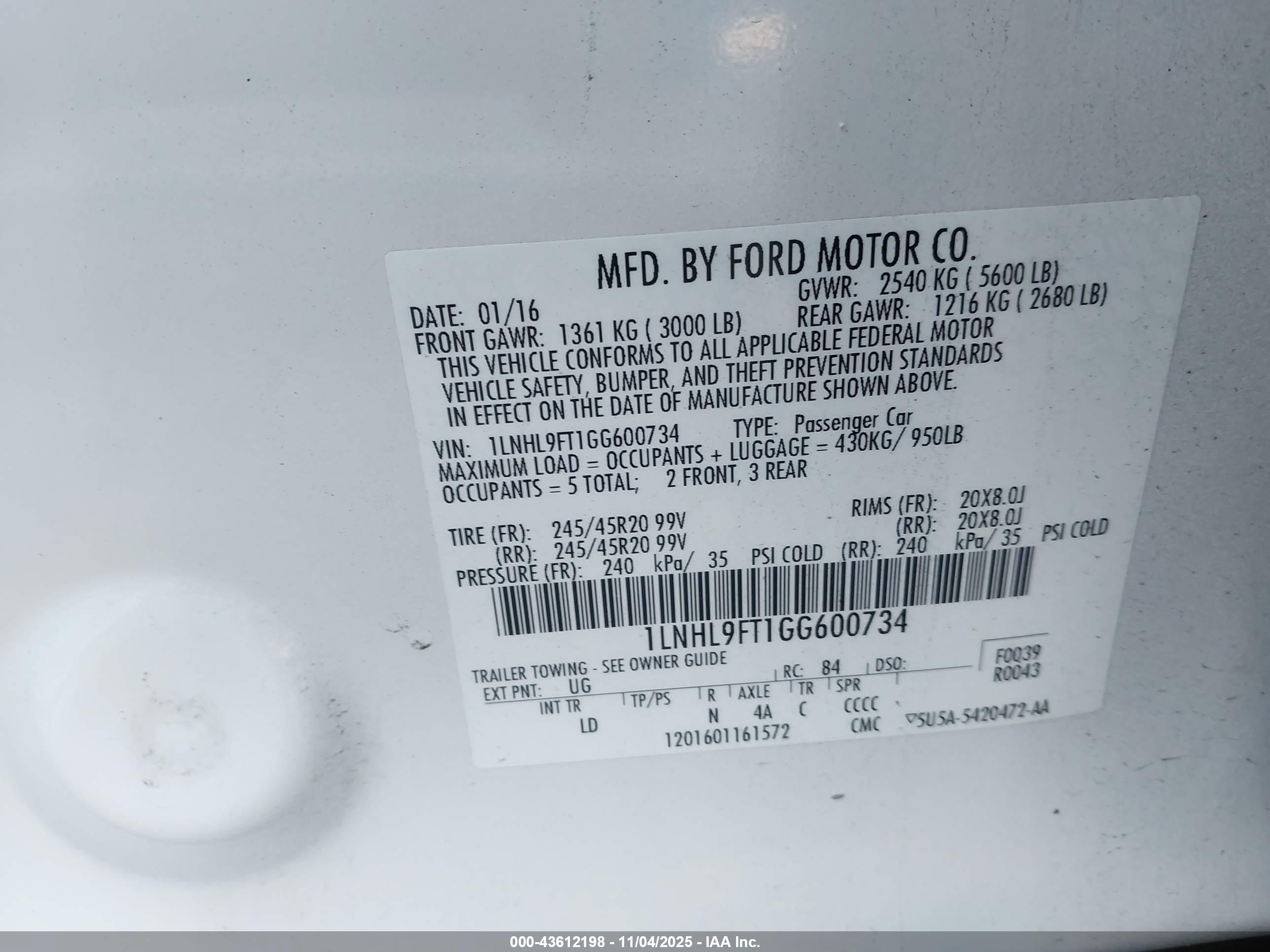 LINCOLN MKS image 9