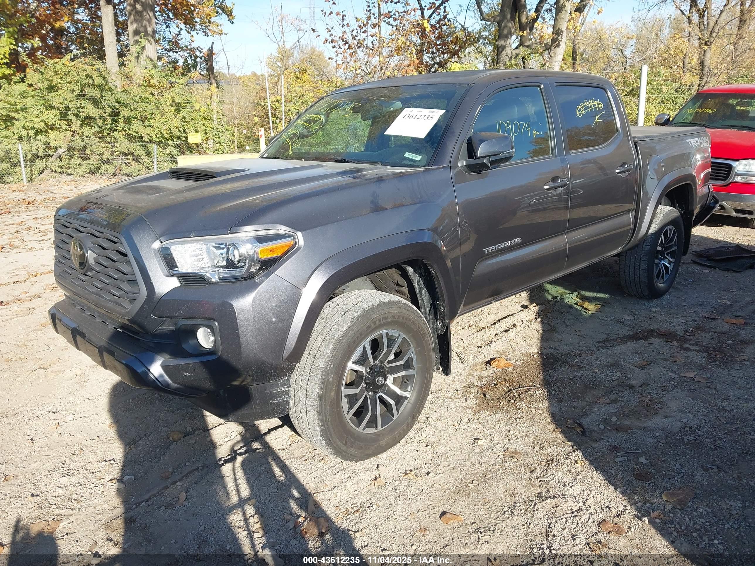 TOYOTA TACOMA image 2