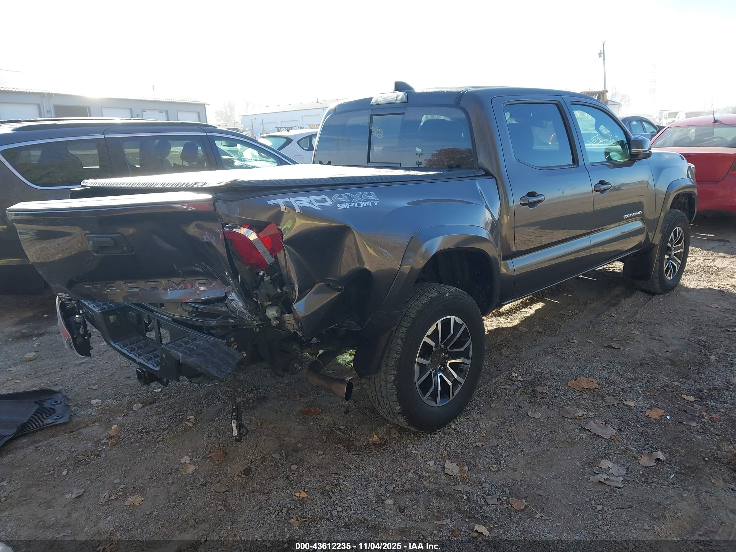 TOYOTA TACOMA image 4