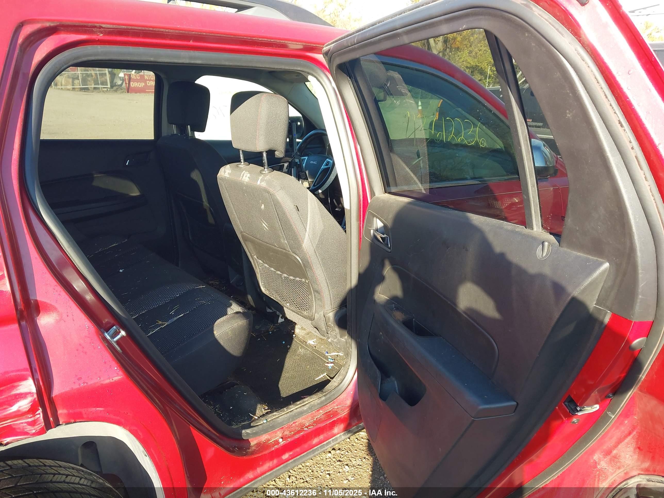 GMC TERRAIN image 8