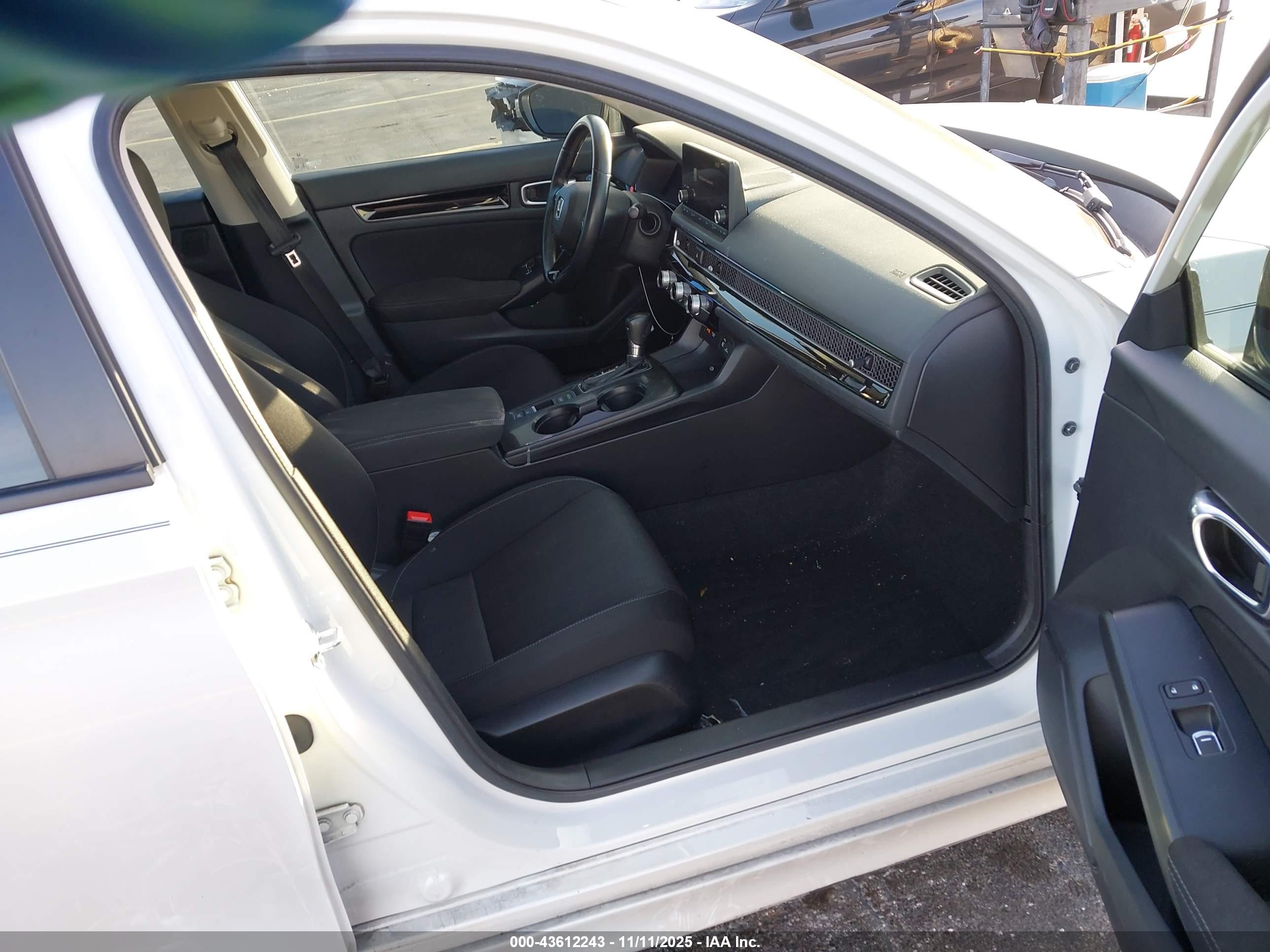 HONDA CIVIC image 5