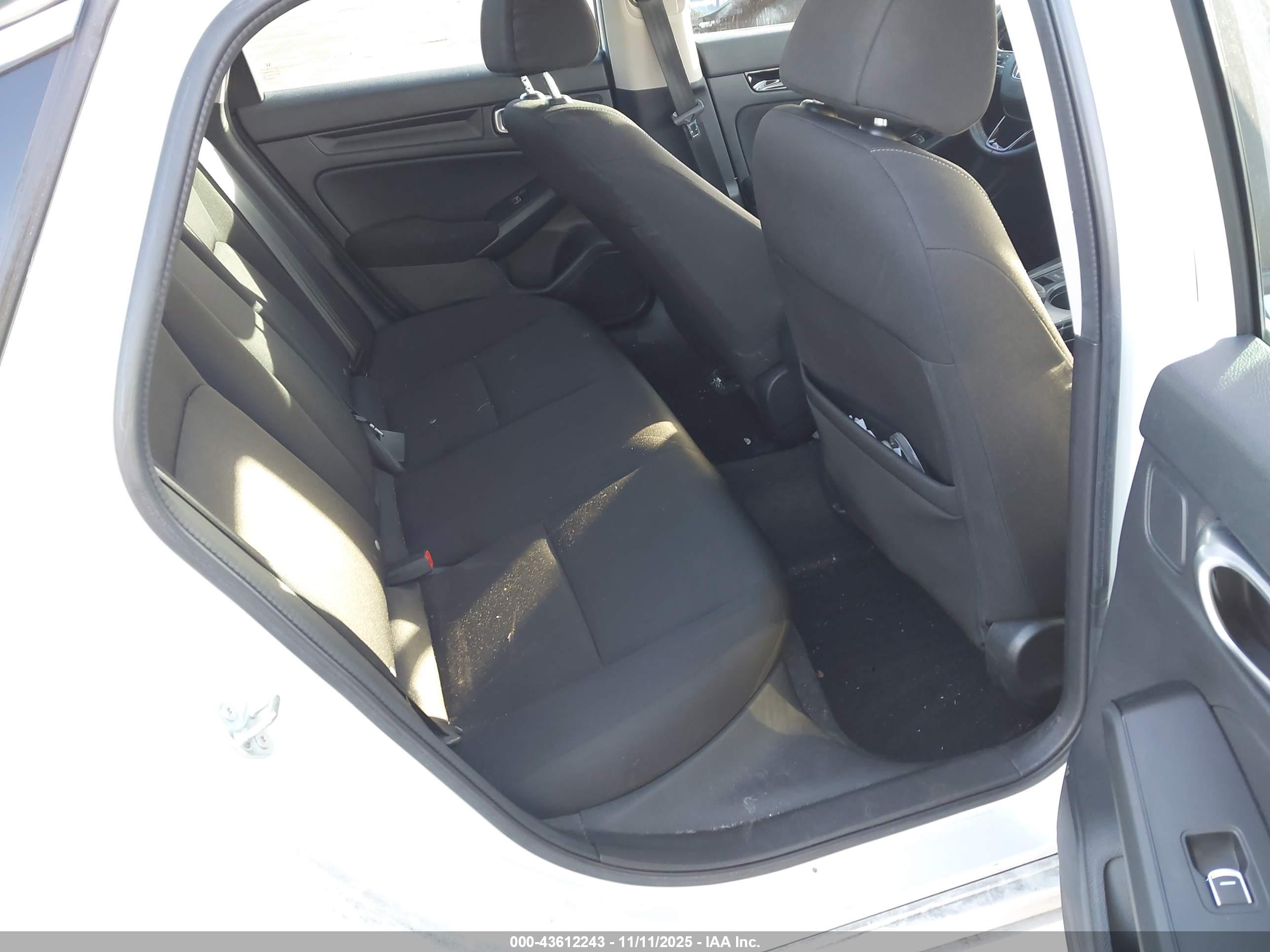 HONDA CIVIC image 8