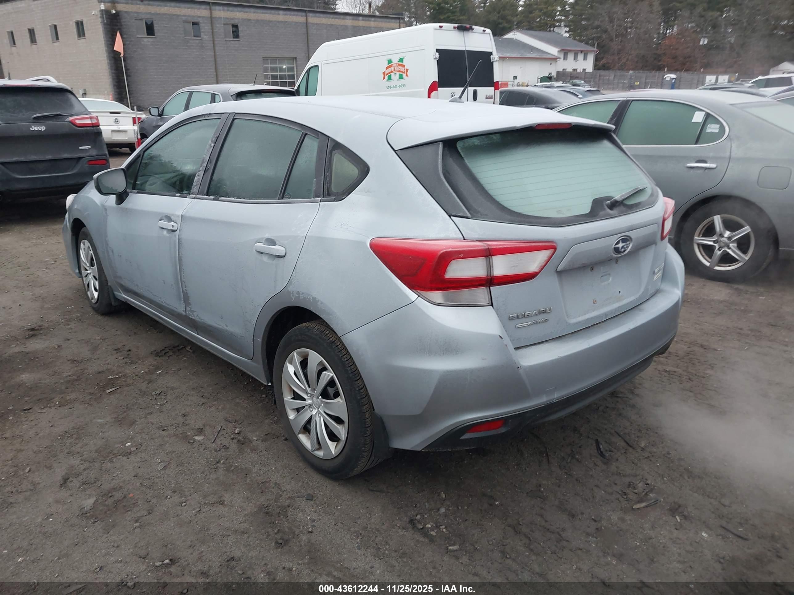 SUBARU IMPREZA image 3
