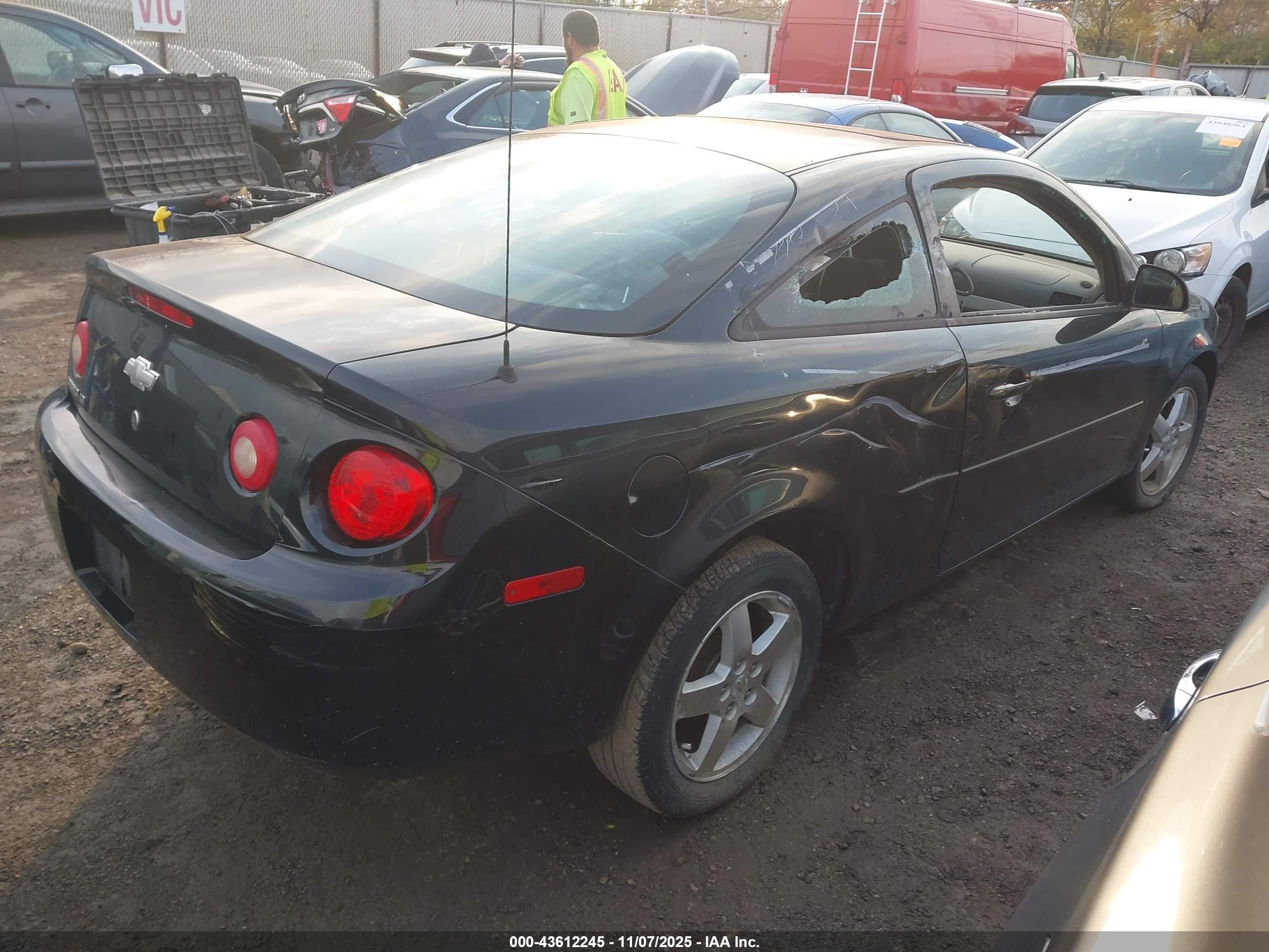 CHEVROLET COBALT image 4