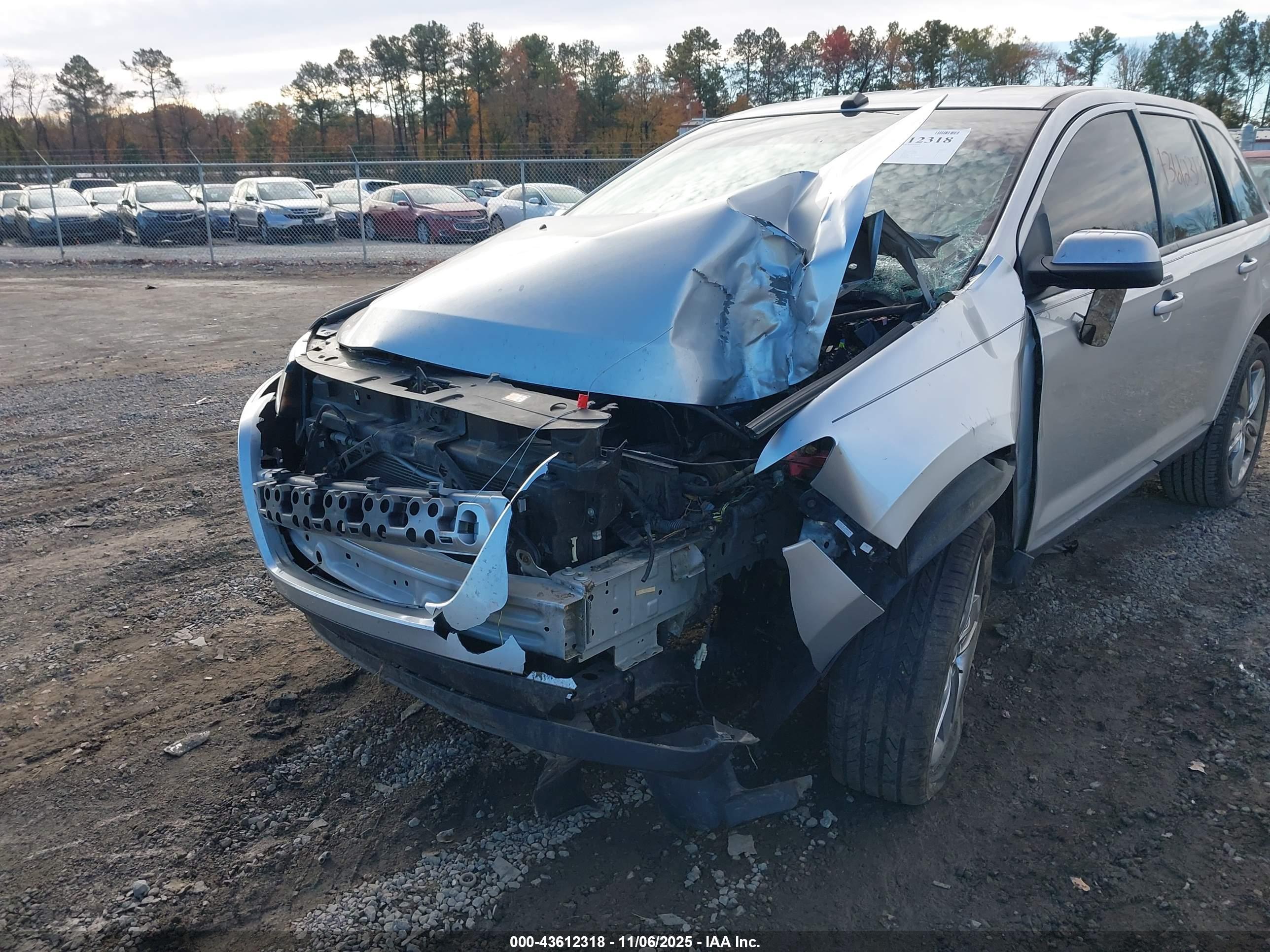 FORD EDGE image 6