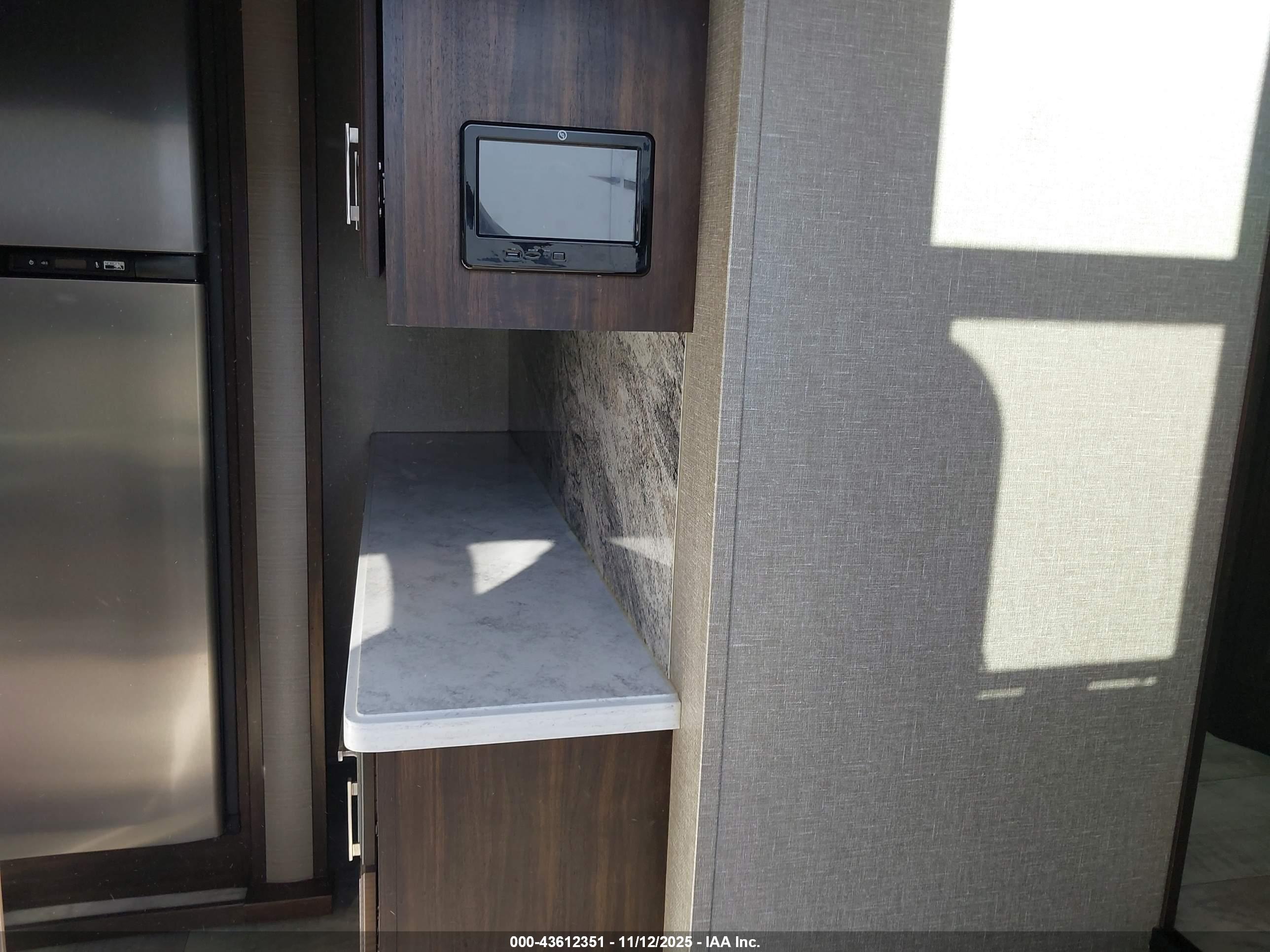 GRAND DESIGN image 5