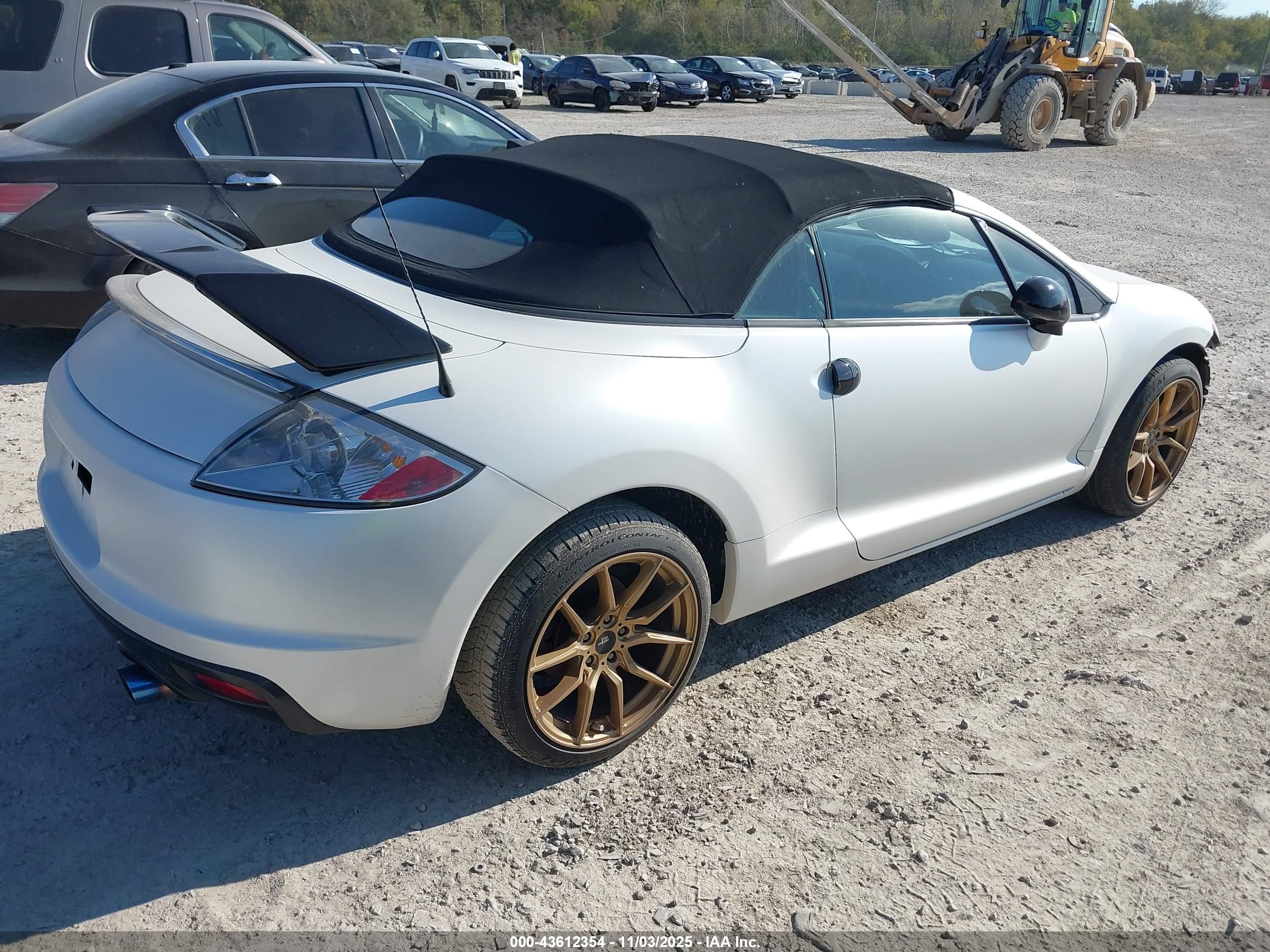 MITSUBISHI ECLIPSE image 4