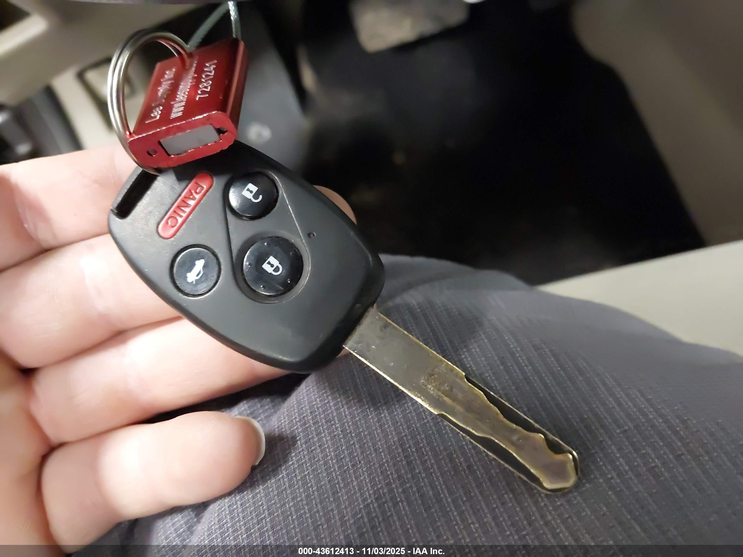 HONDA CIVIC image 11