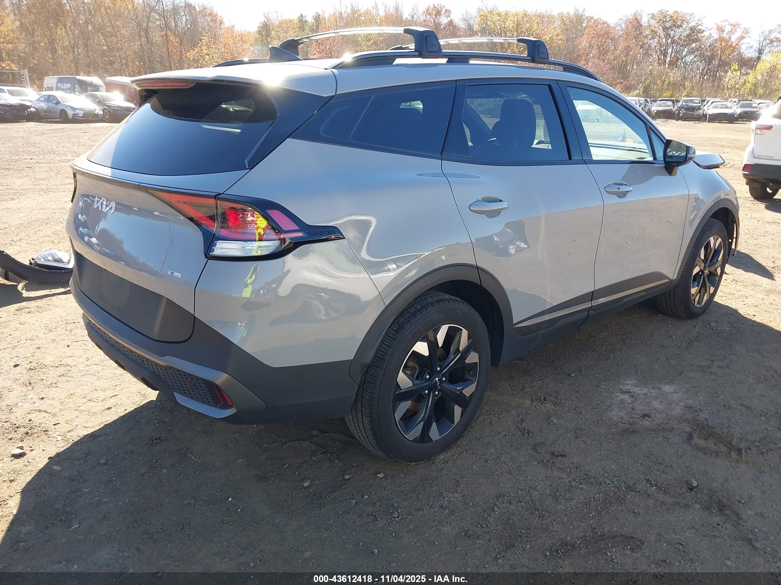 KIA SPORTAGE image 4