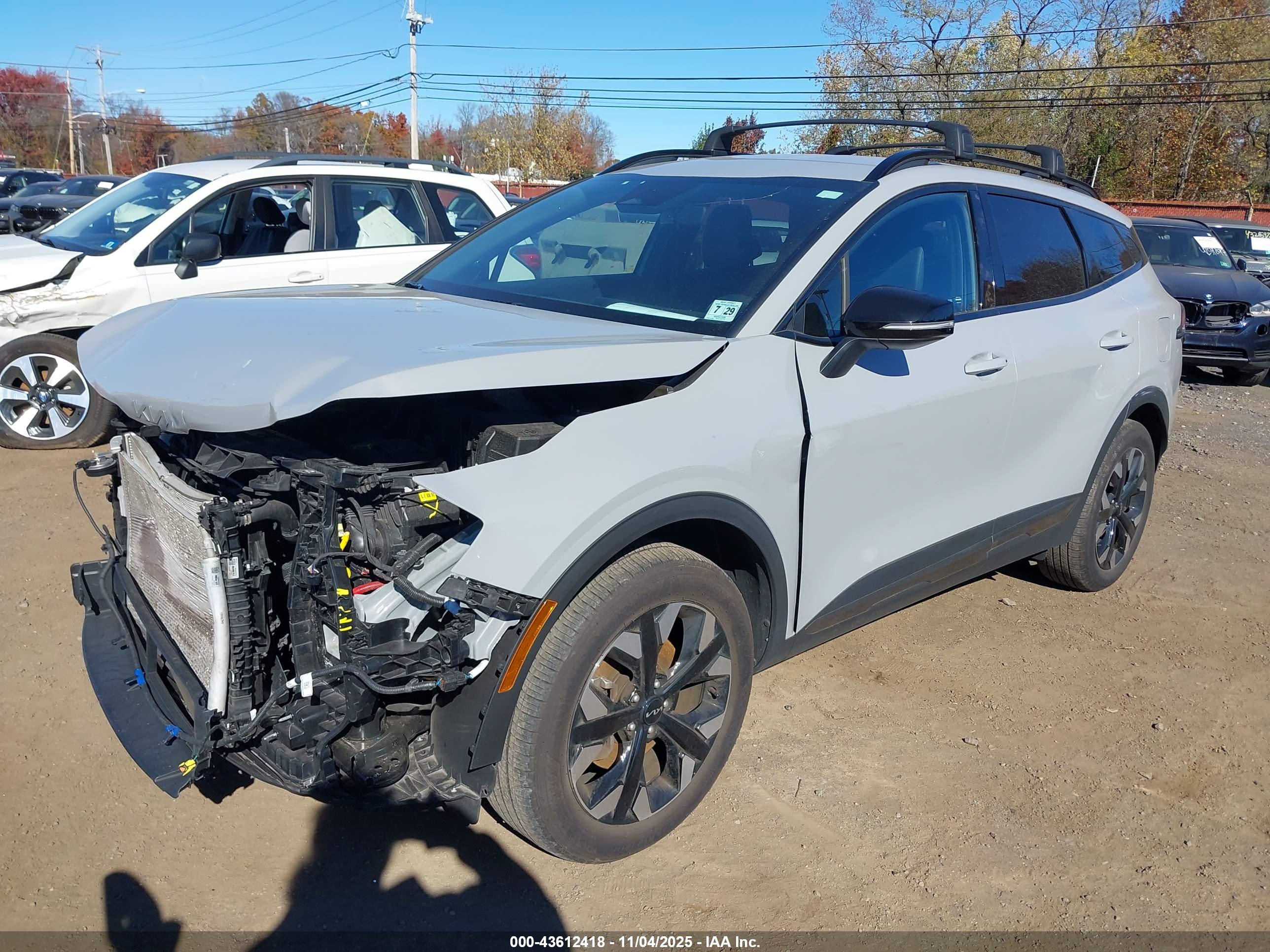 KIA SPORTAGE image 6