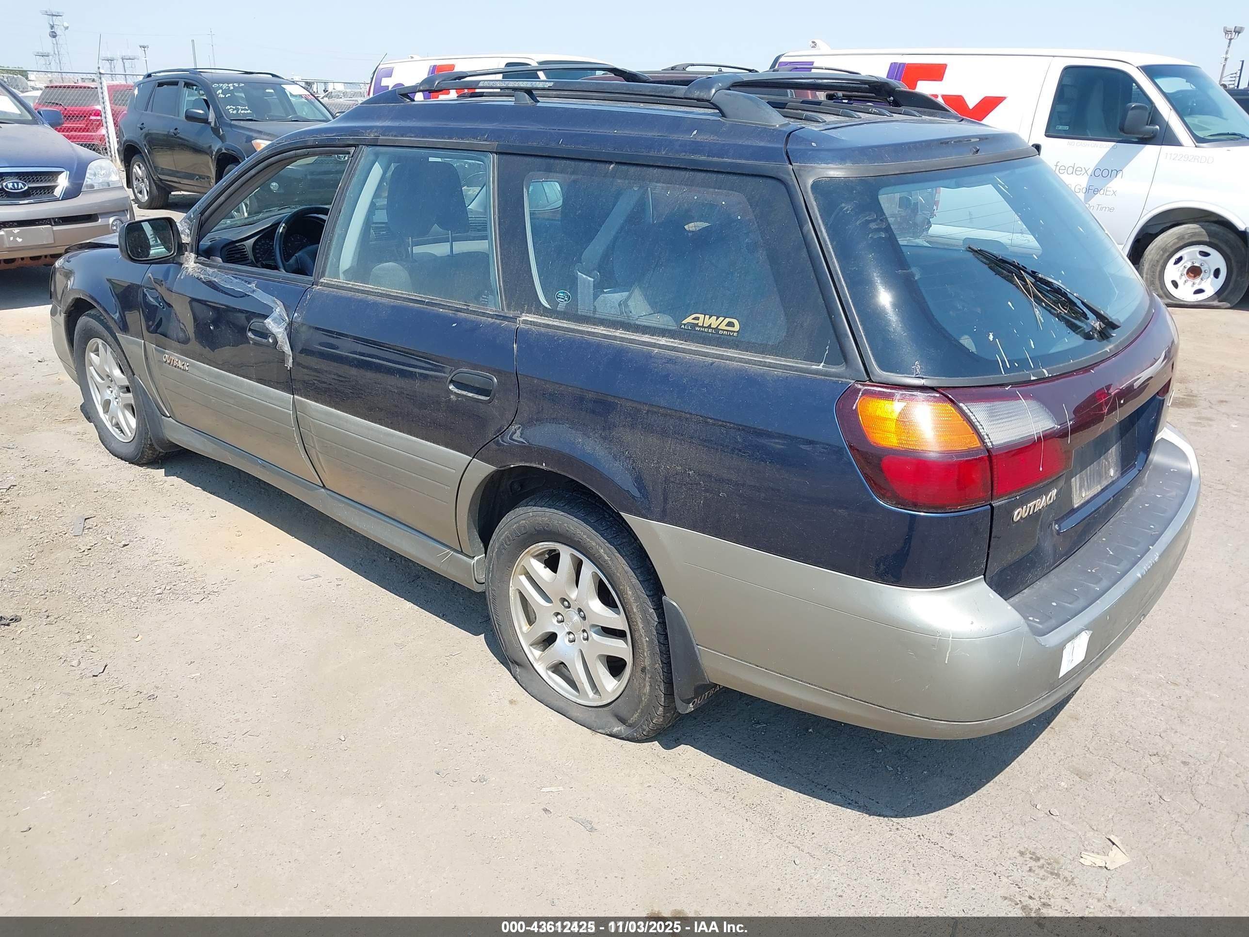 SUBARU OUTBACK image 3