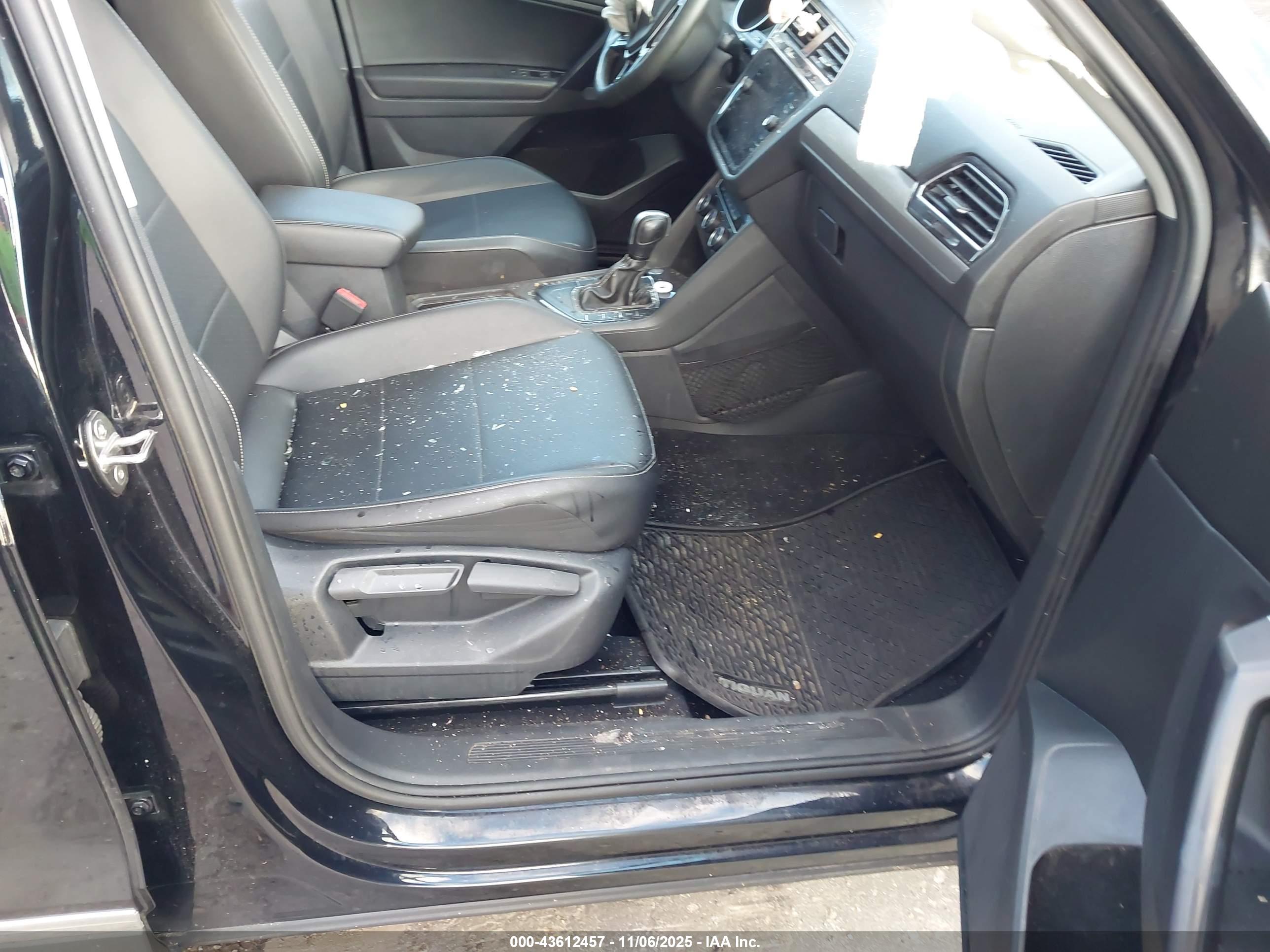 VOLKSWAGEN TIGUAN image 5