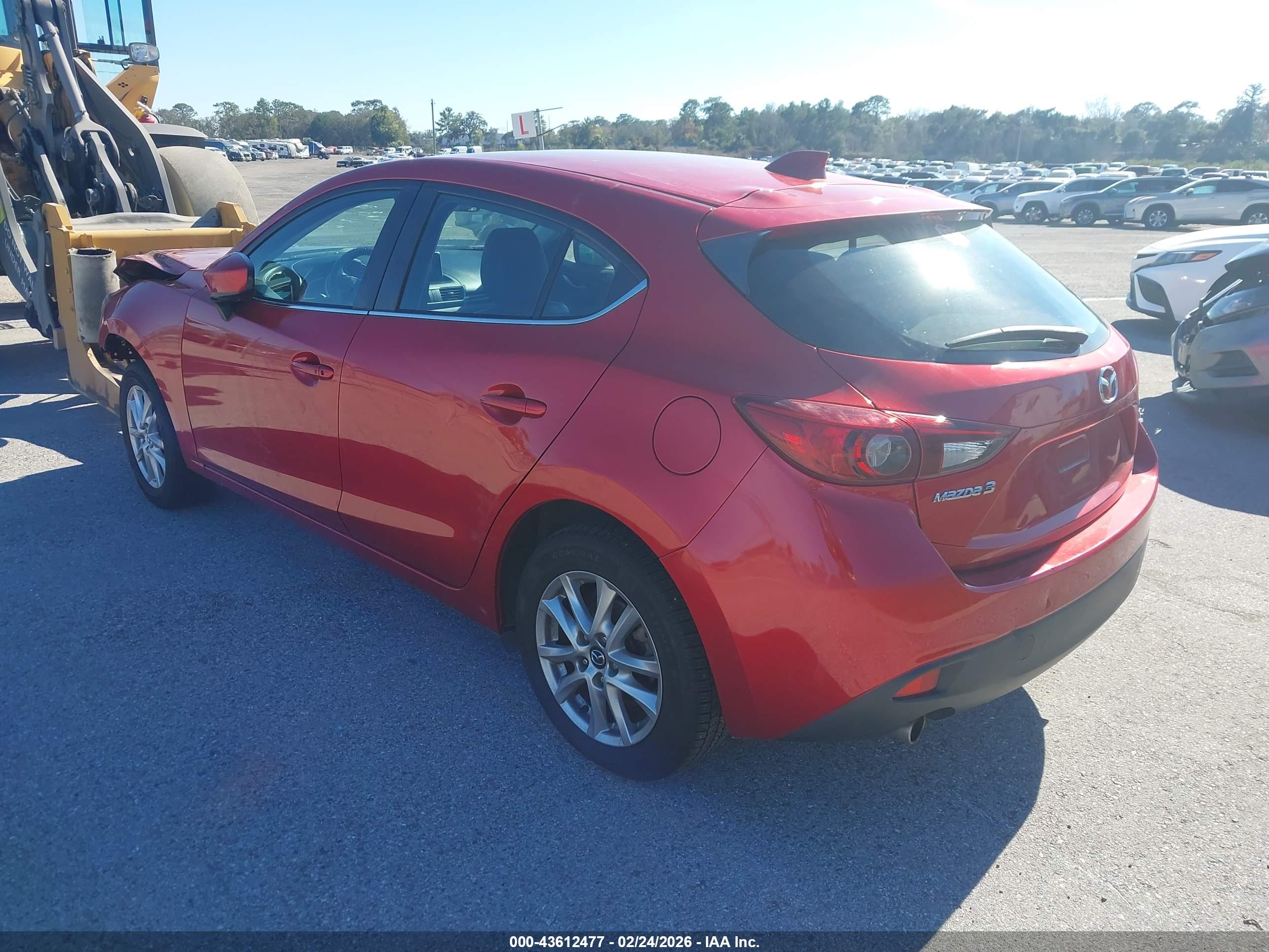 MAZDA MAZDA3 image 3