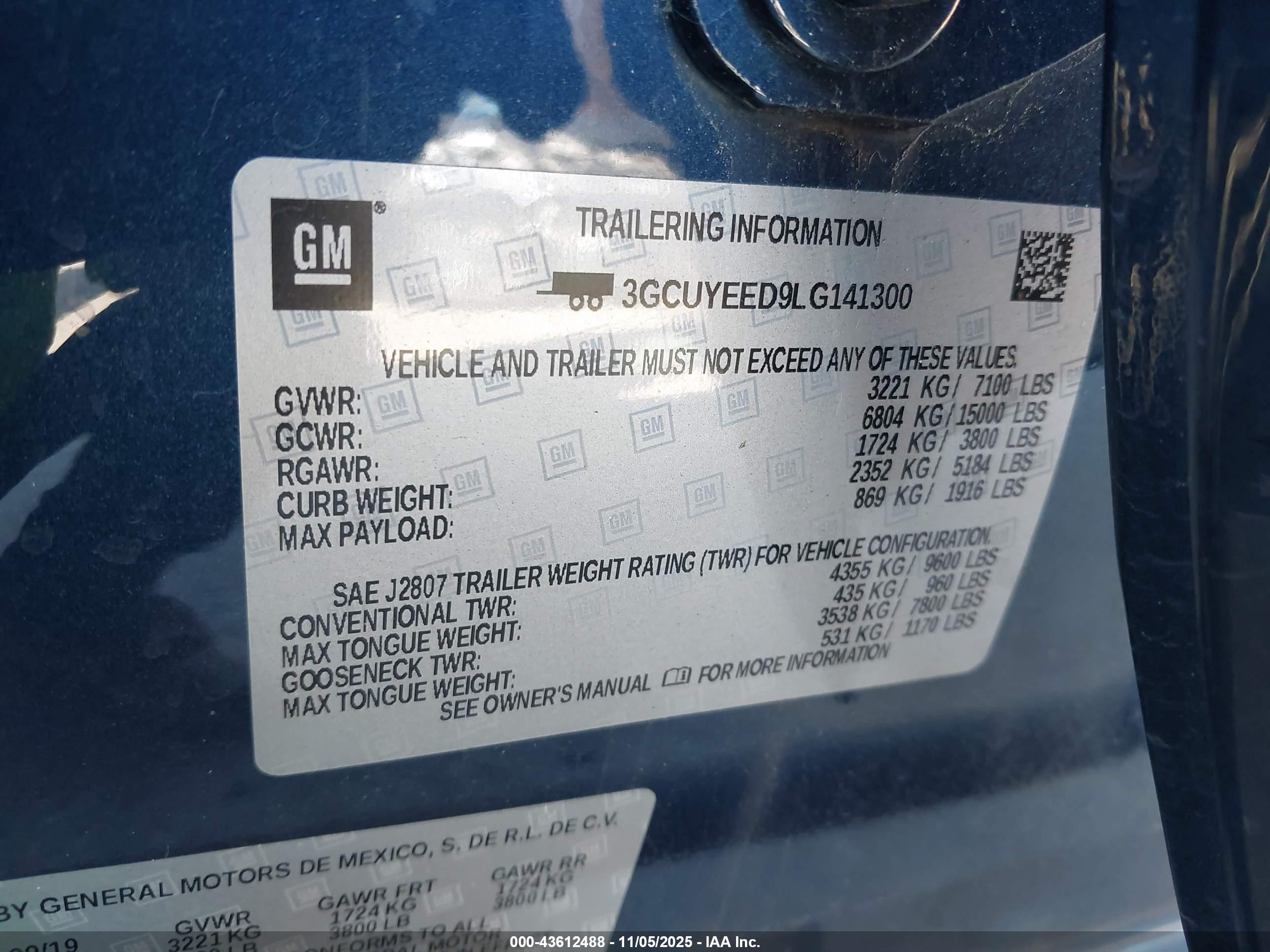 CHEVROLET SILVERADO image 9