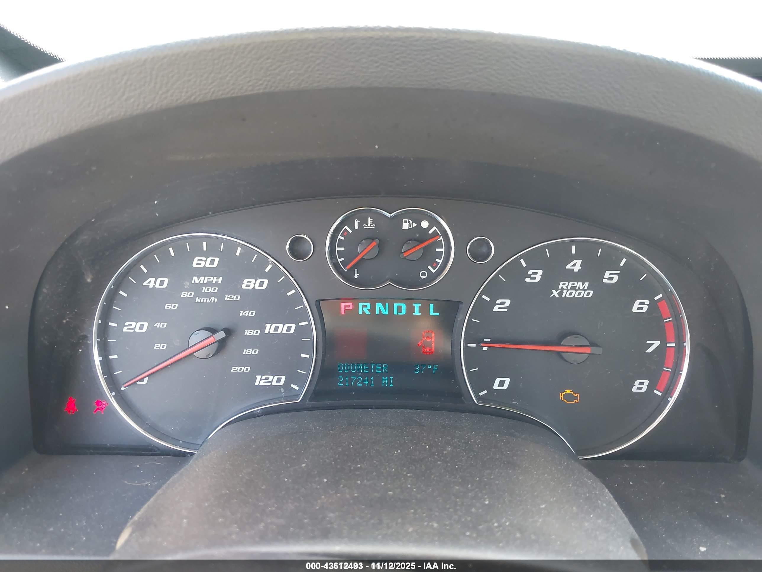 CHEVROLET EQUINOX image 7