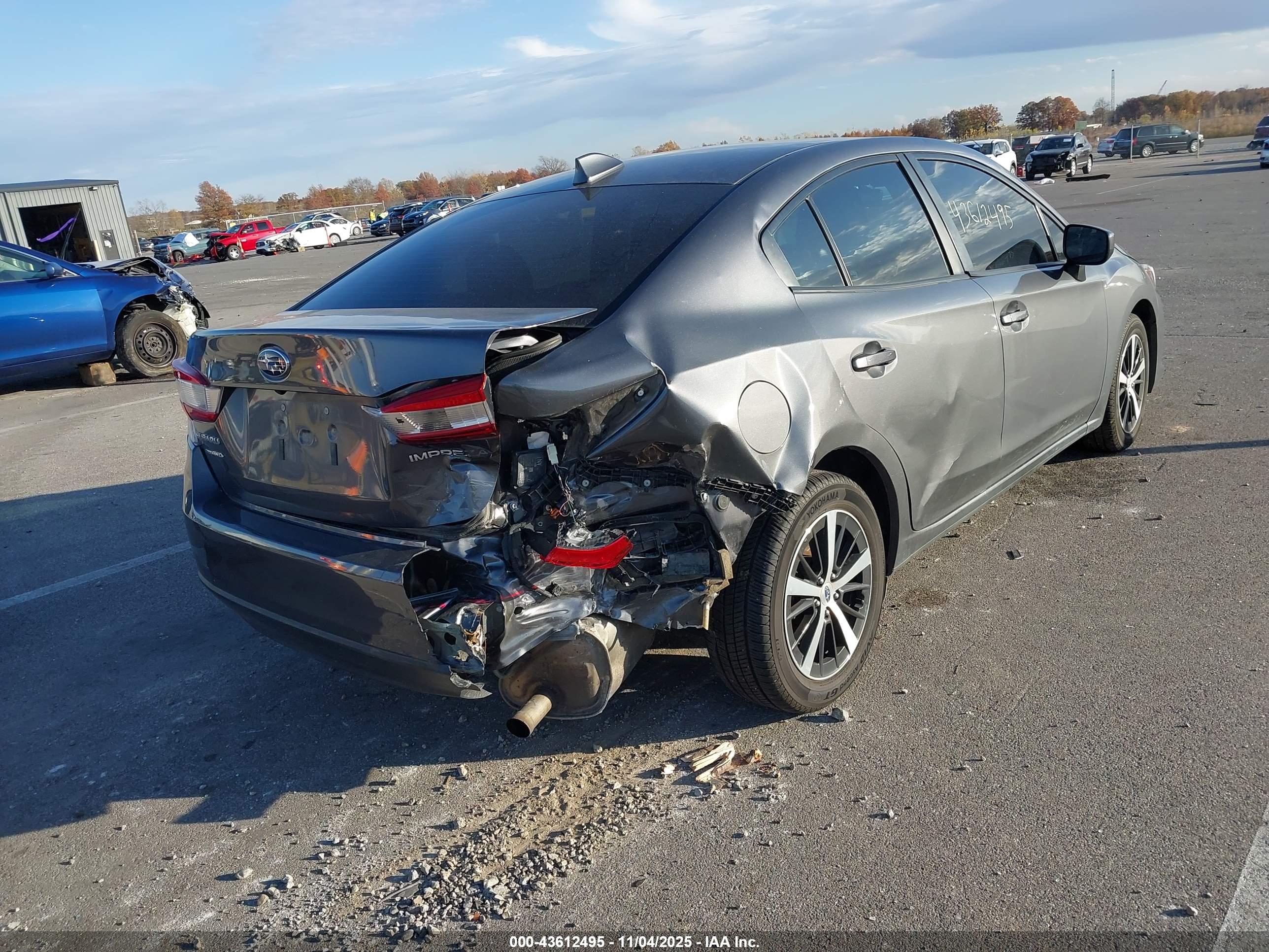 SUBARU IMPREZA image 4