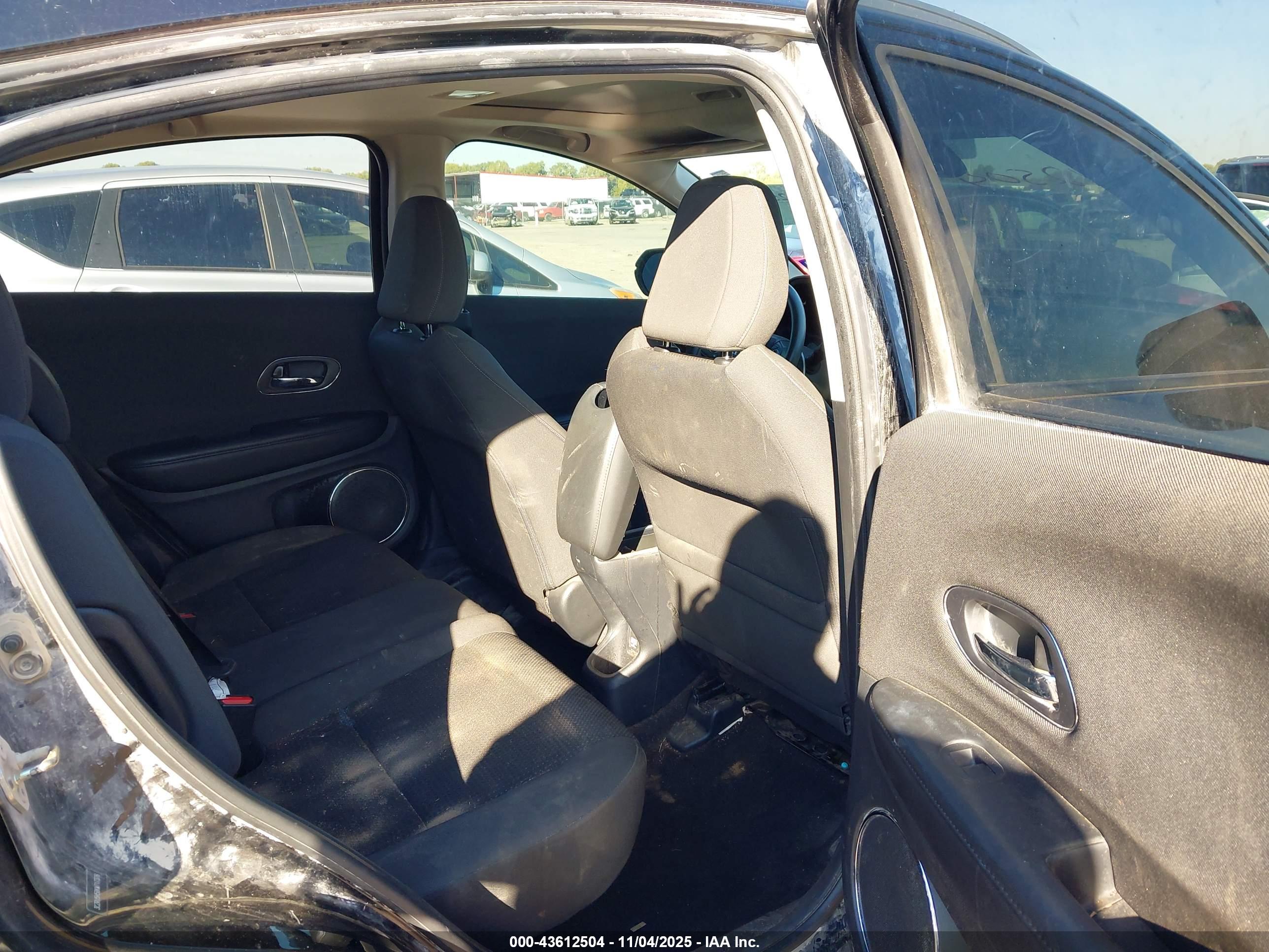 HONDA HR-V image 8