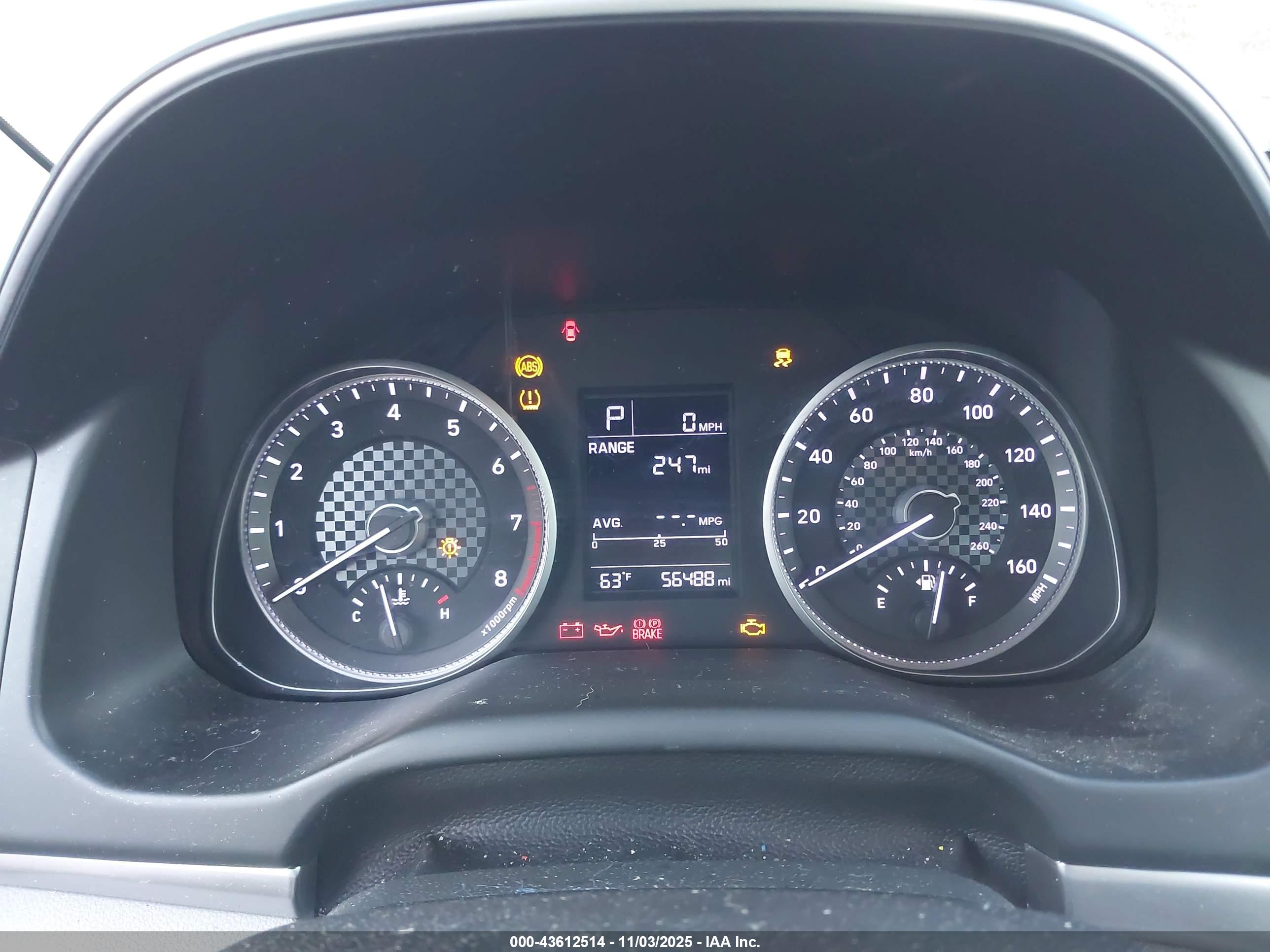 HYUNDAI ELANTRA image 7