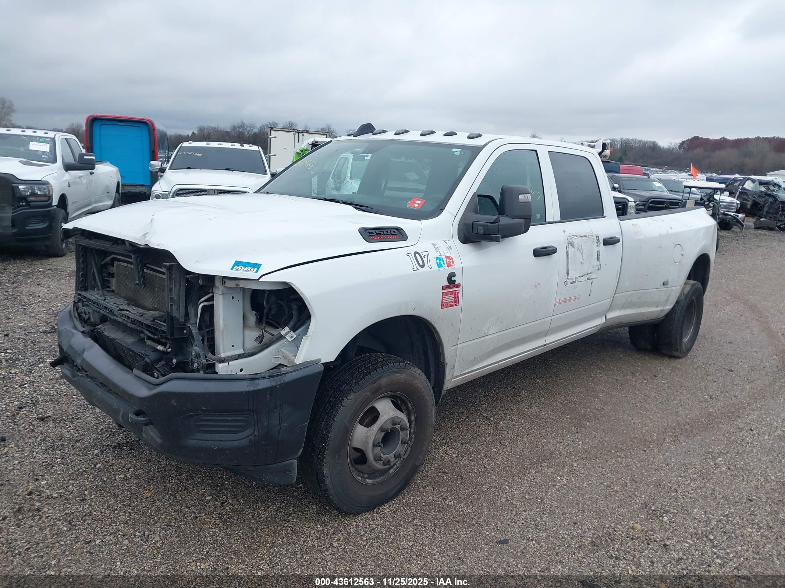 RAM 3500 image 2