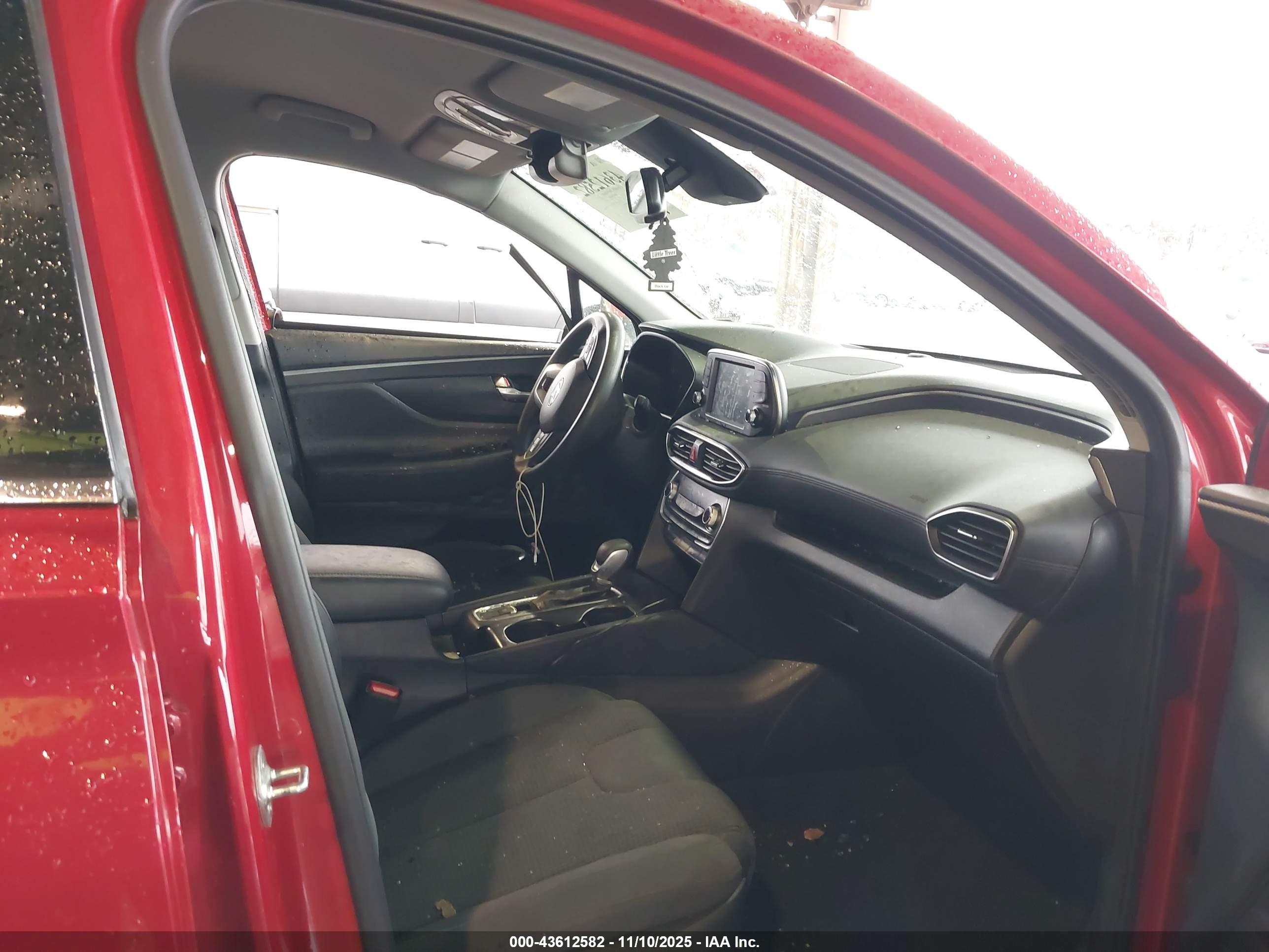HYUNDAI SANTA image 5