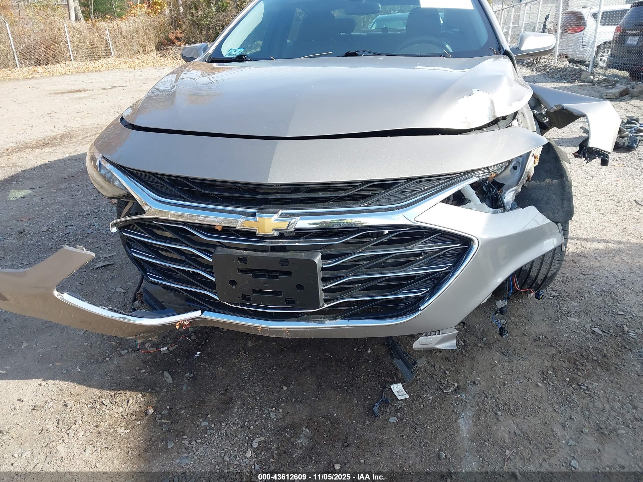 CHEVROLET MALIBU image 6