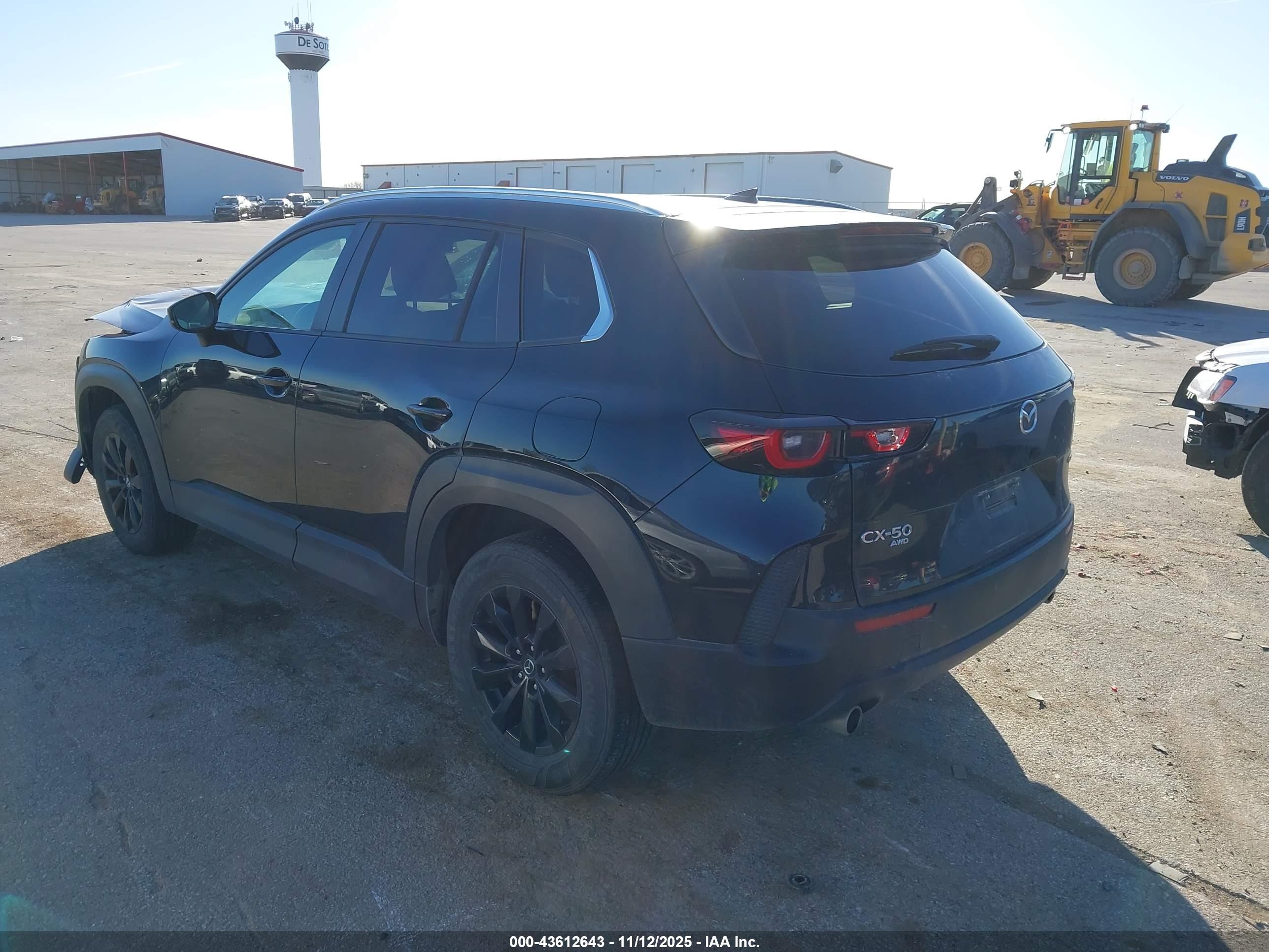 MAZDA CX-50 image 3