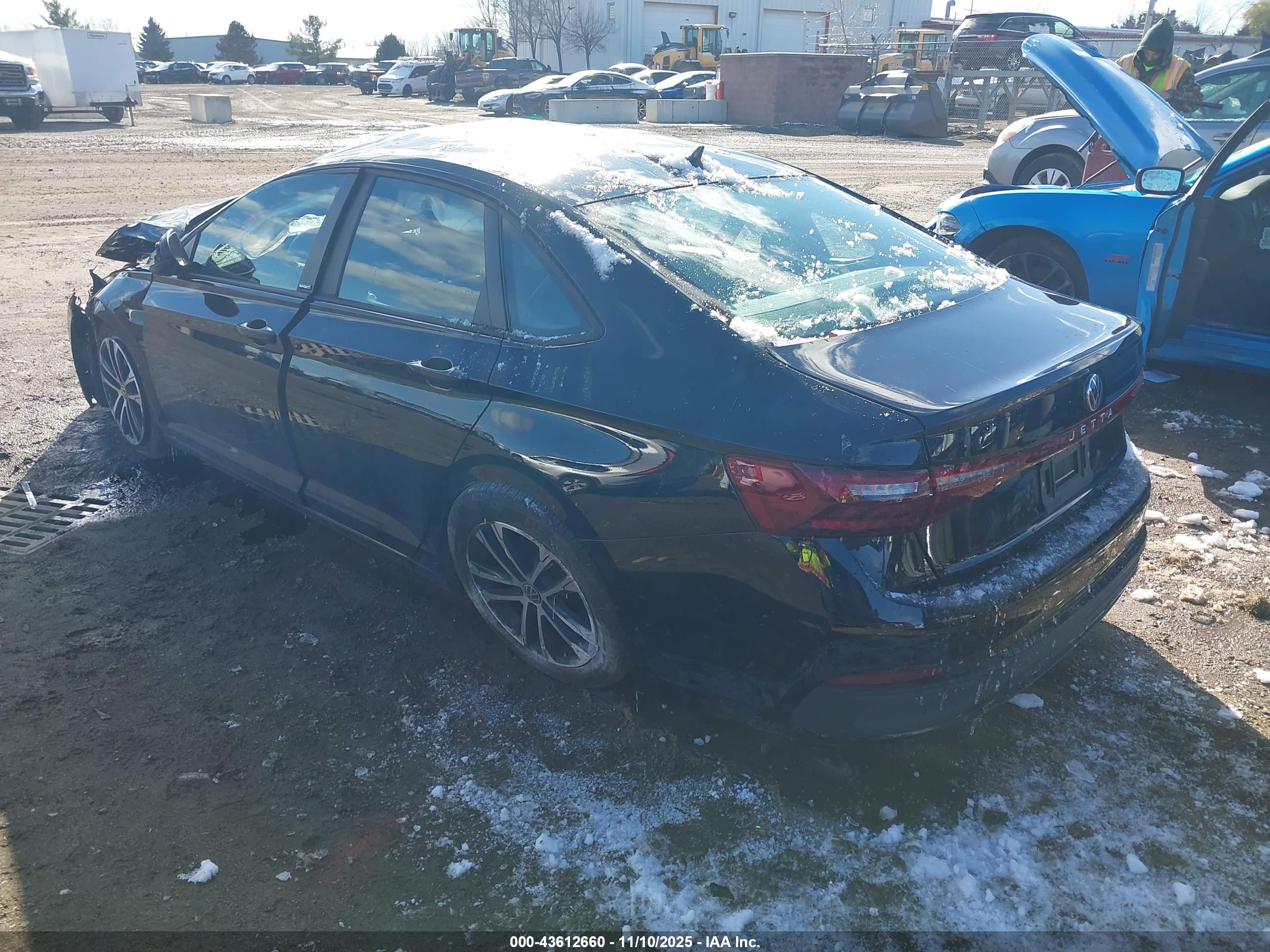 VOLKSWAGEN JETTA image 3