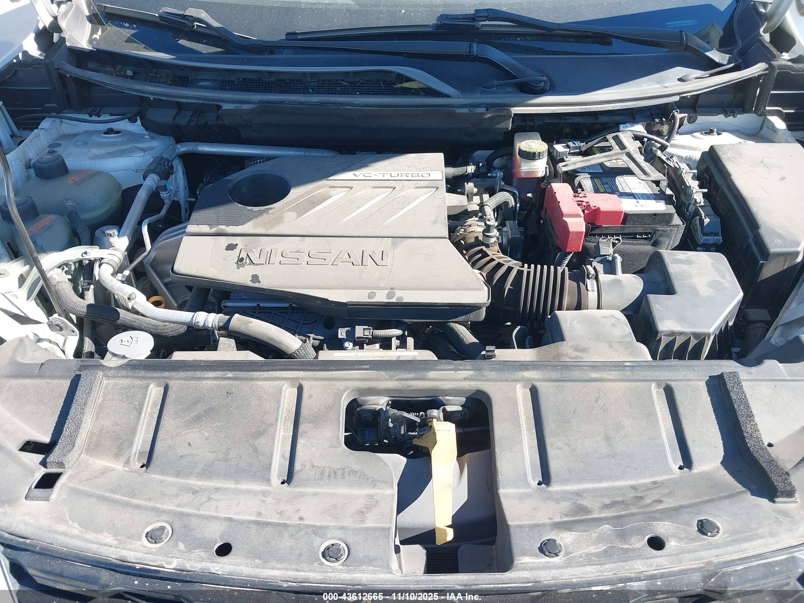 NISSAN ROGUE image 10