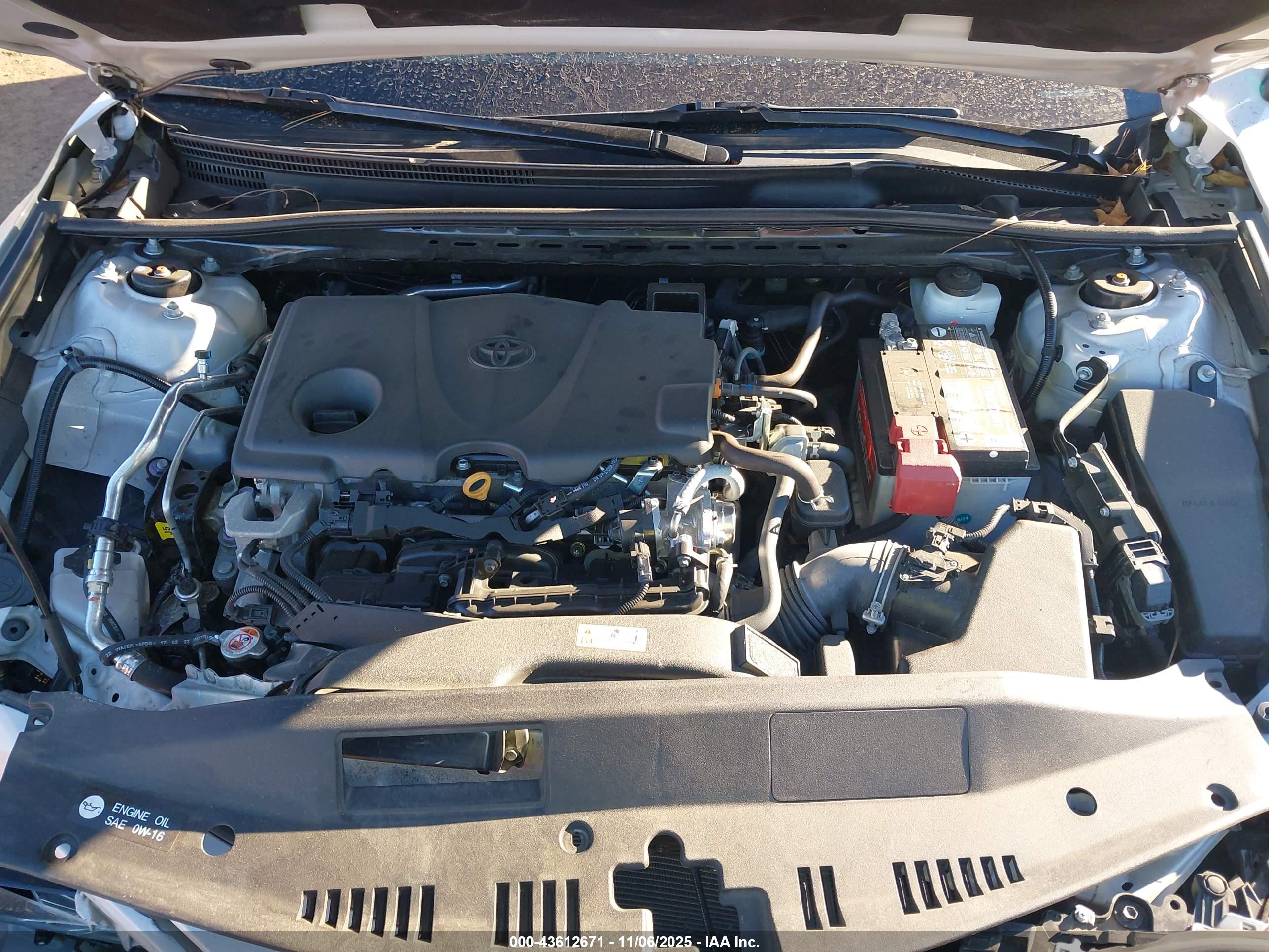 TOYOTA CAMRY image 10