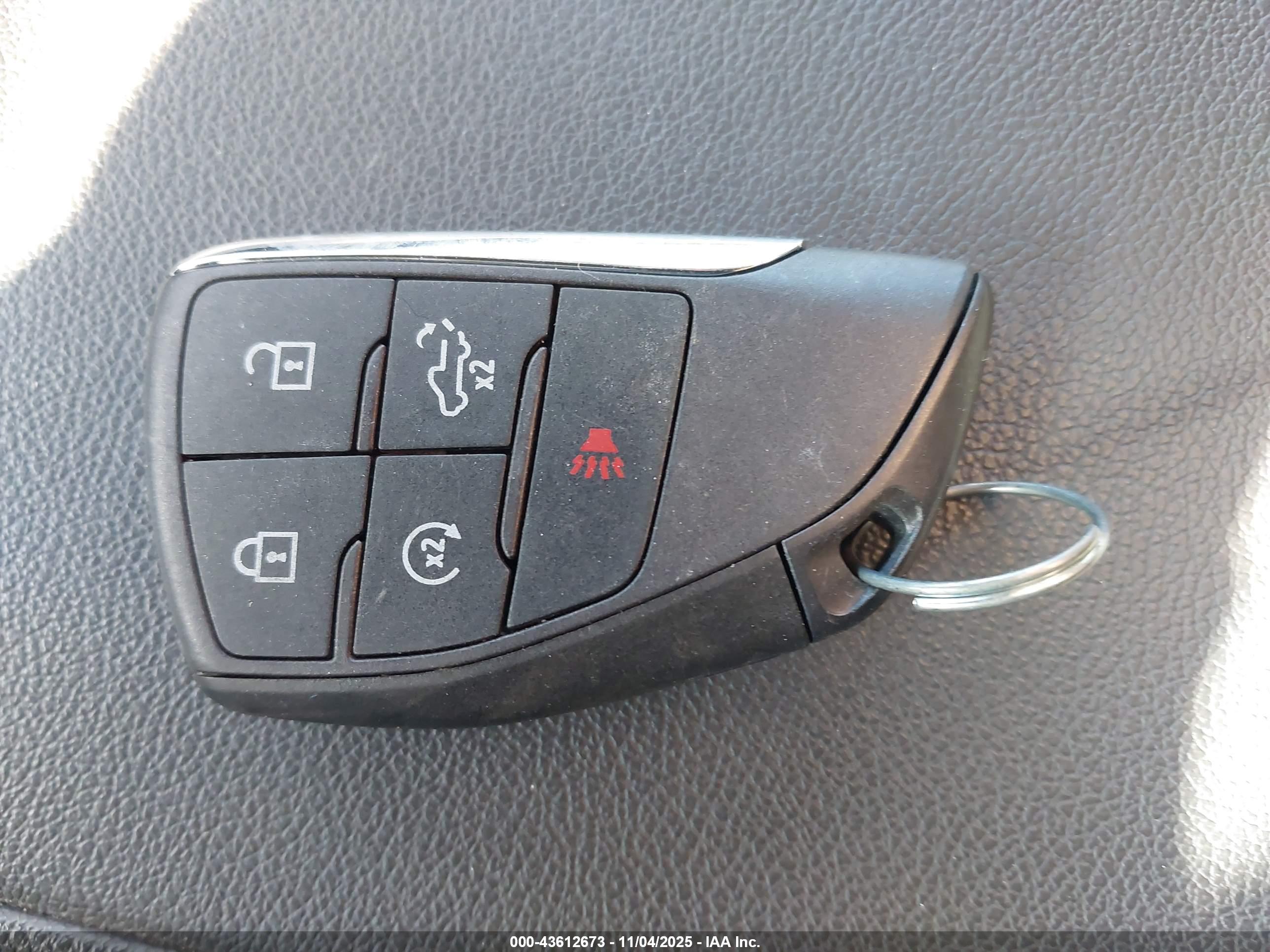 GMC SIERRA image 11