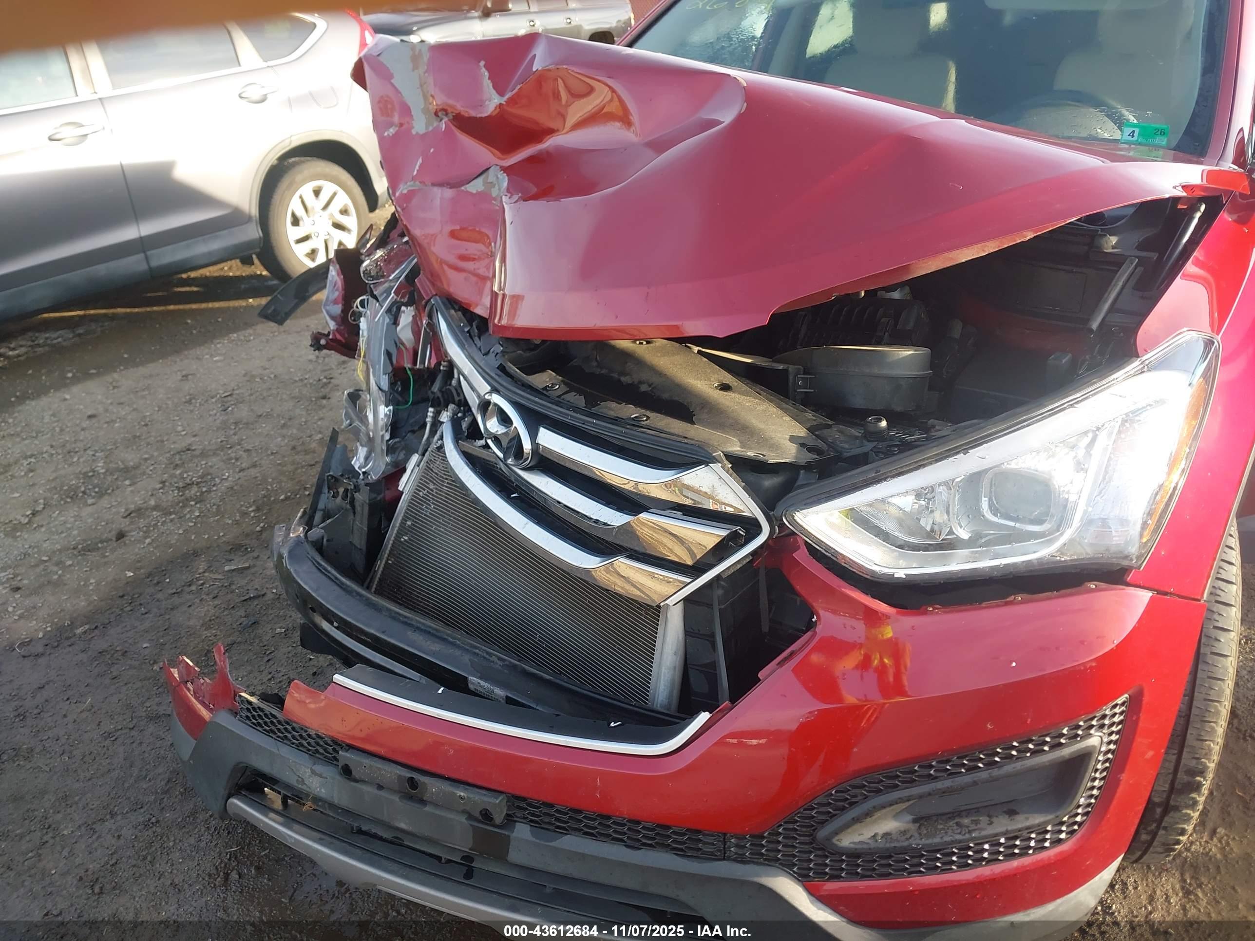 HYUNDAI SANTA image 6