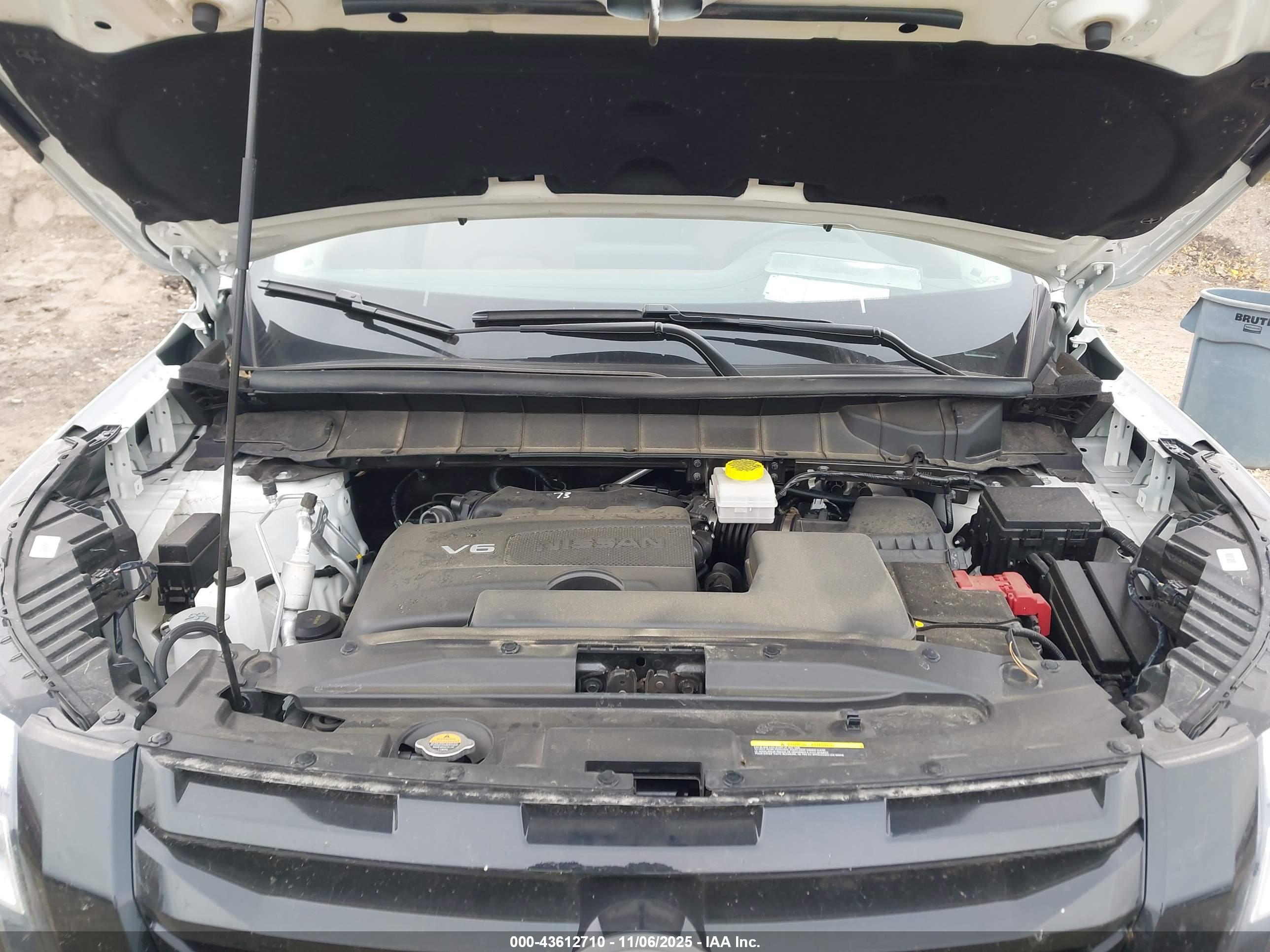 NISSAN PATHFINDER image 10