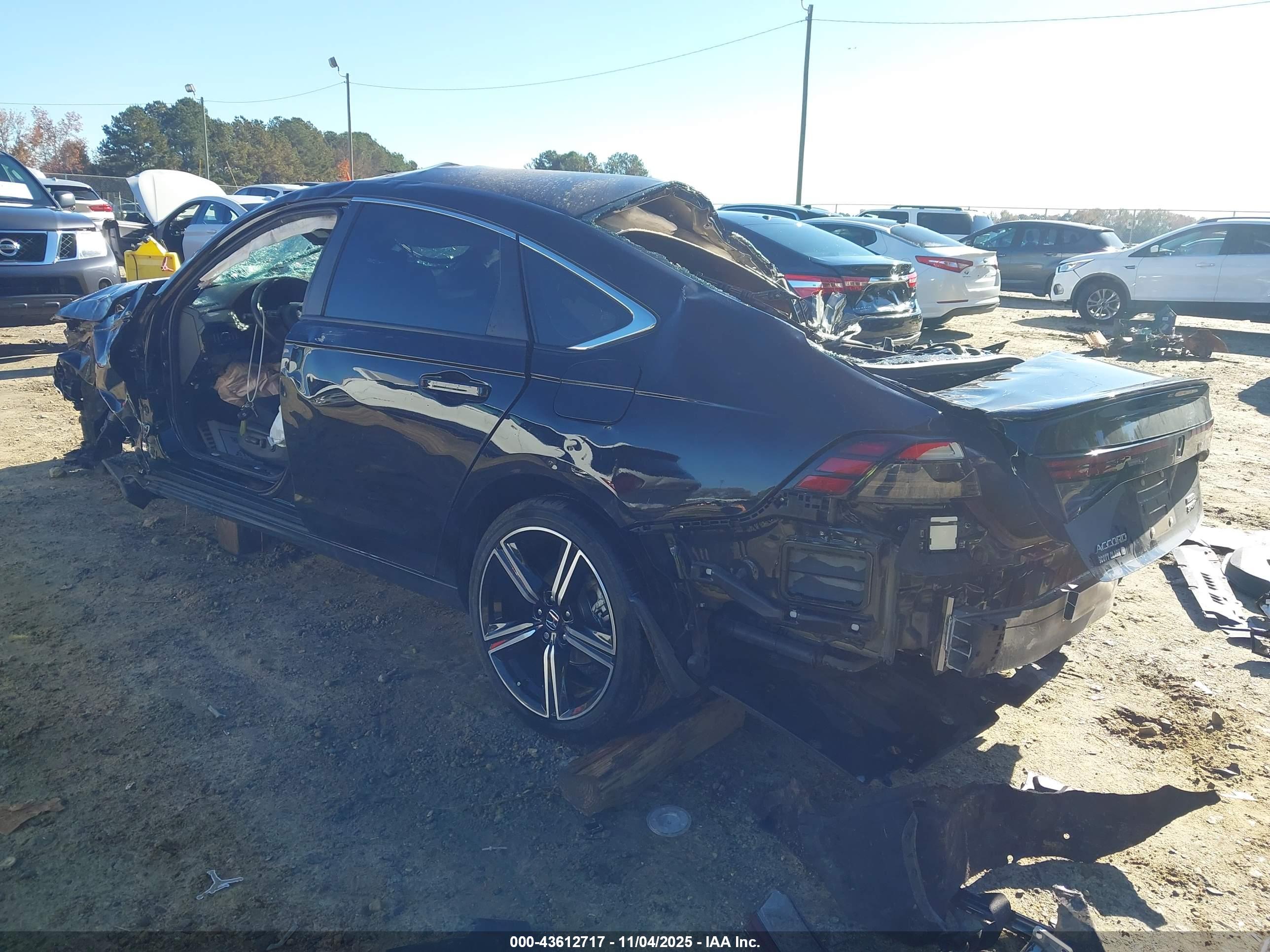 HONDA ACCORD image 3